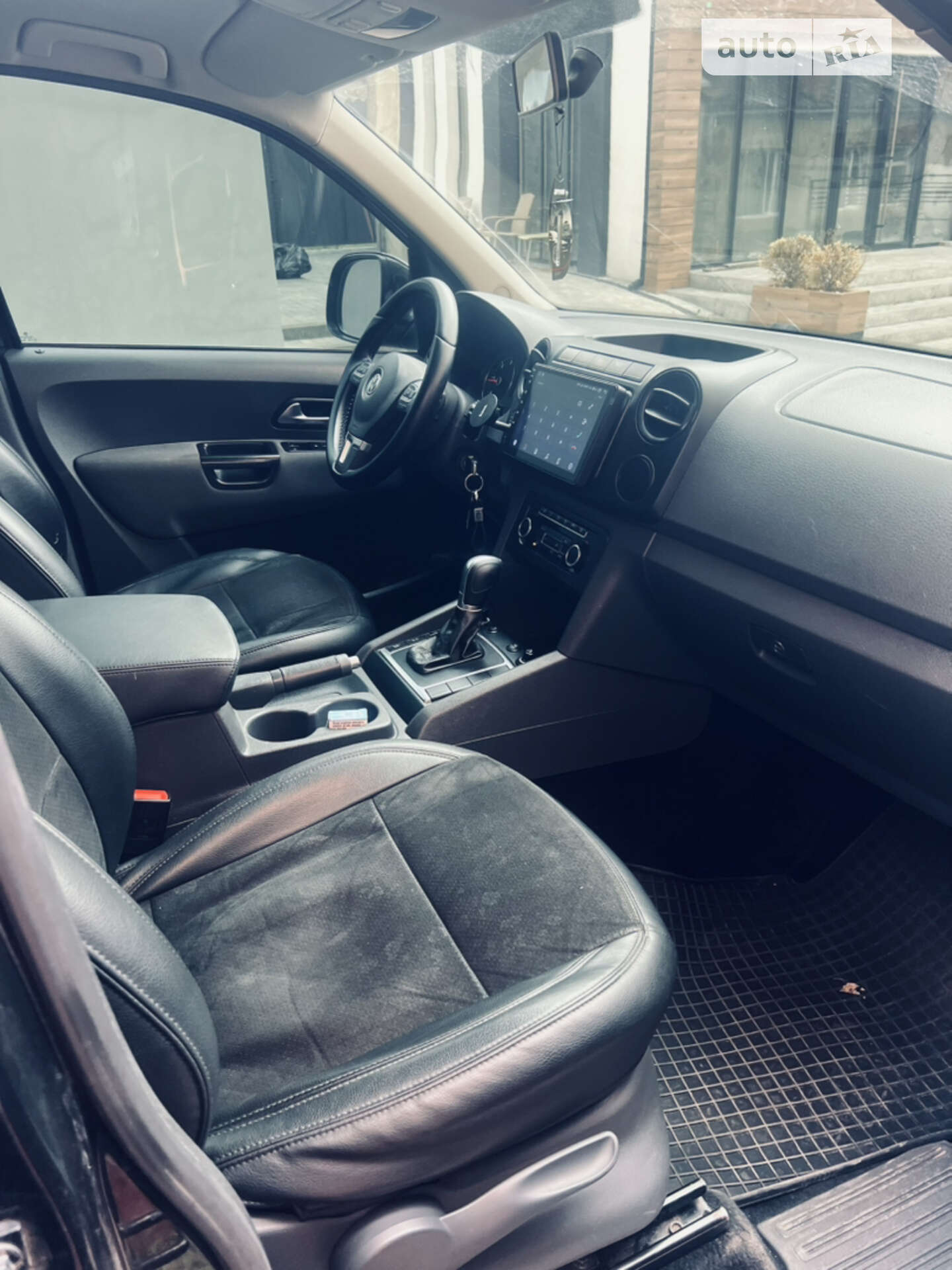 Volkswagen Amarok 2013 VIN WV1ZZZ2HZEH007682 фото оголошення 4 з 34
