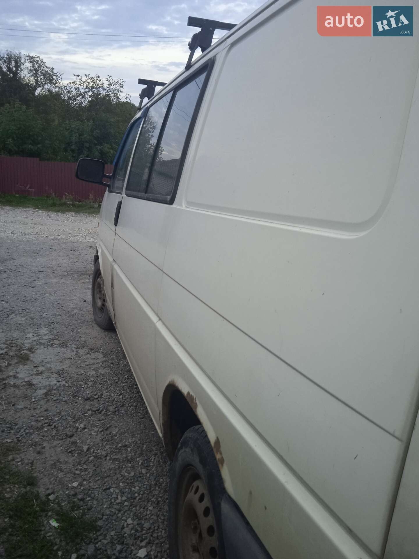 Volkswagen Transporter 2000 VIN WV1ZZZ70Z1H007275 фото оголошення 3 з 5