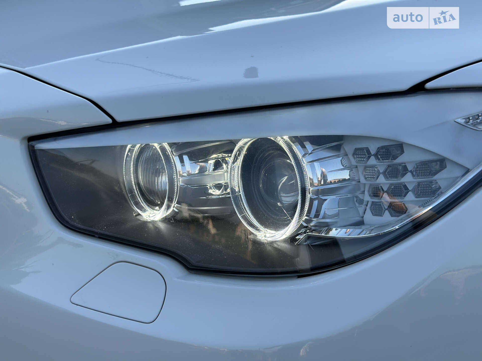 BMW 5 Series GT 2010 VIN WBASP81060C353372 фото оголошення 20 з 29