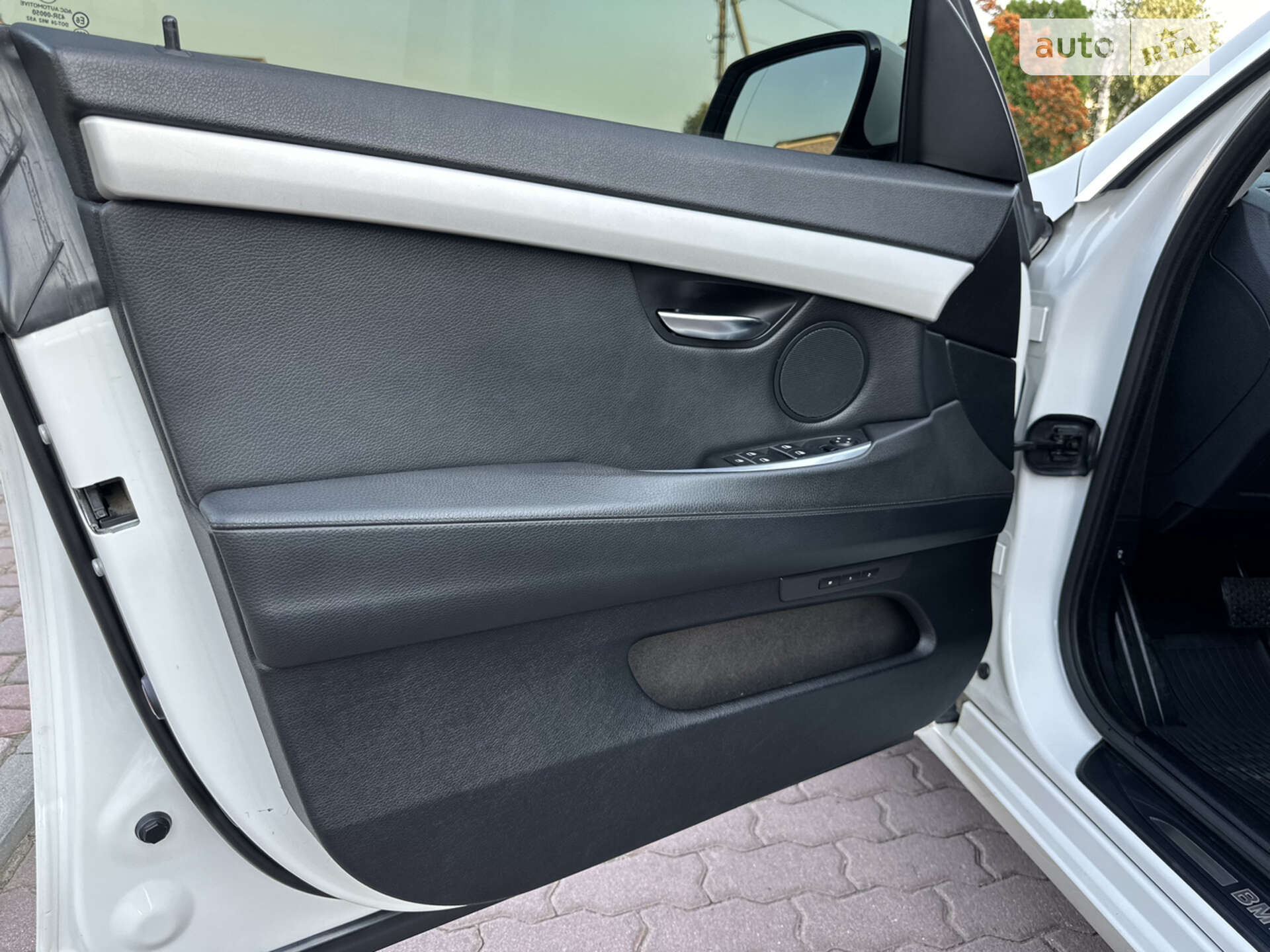 BMW 5 Series GT 2010 VIN WBASP81060C353372 фото оголошення 22 з 29