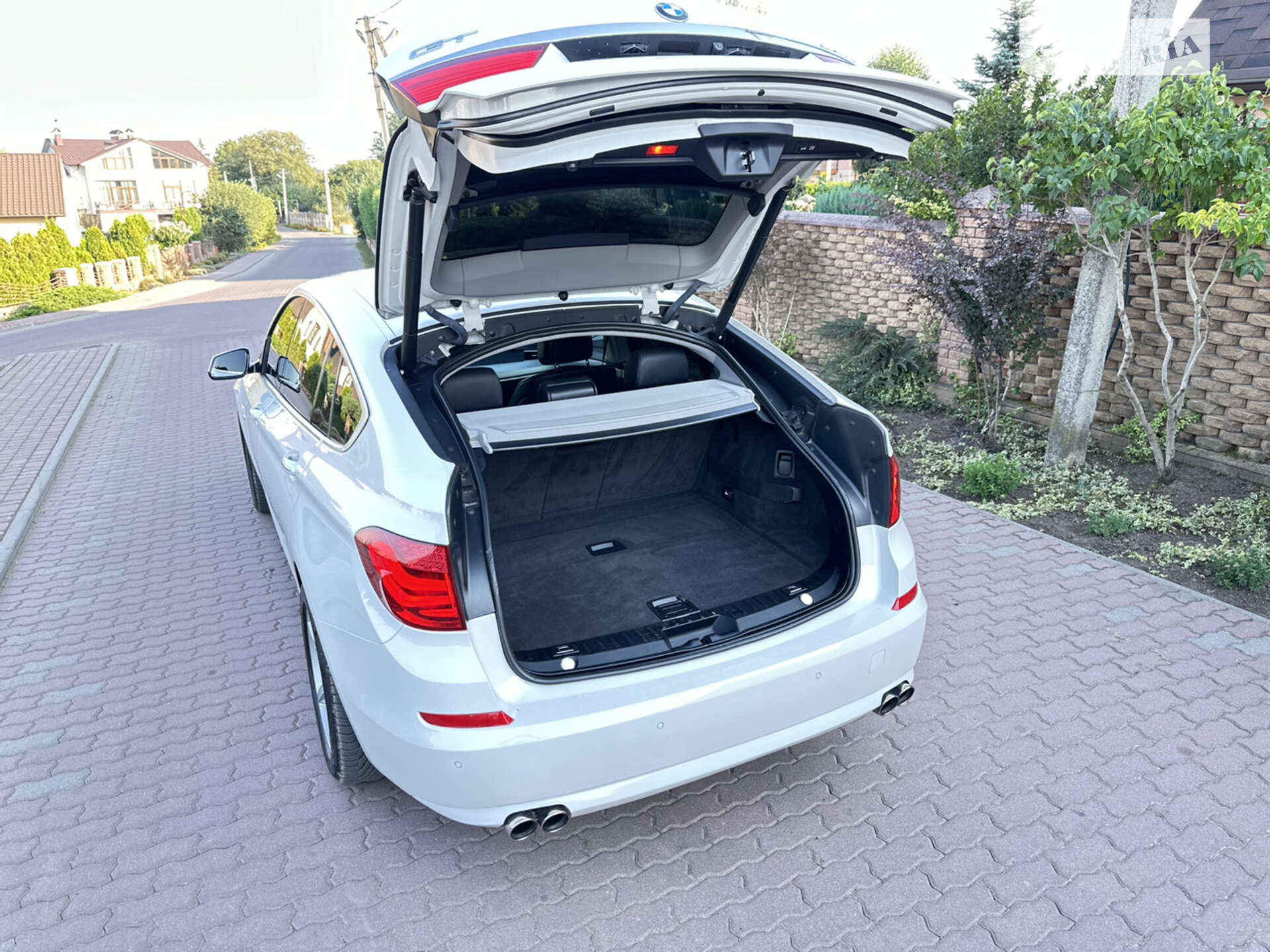 BMW 5 Series GT 2010 VIN WBASP81060C353372 фото оголошення 14 з 29