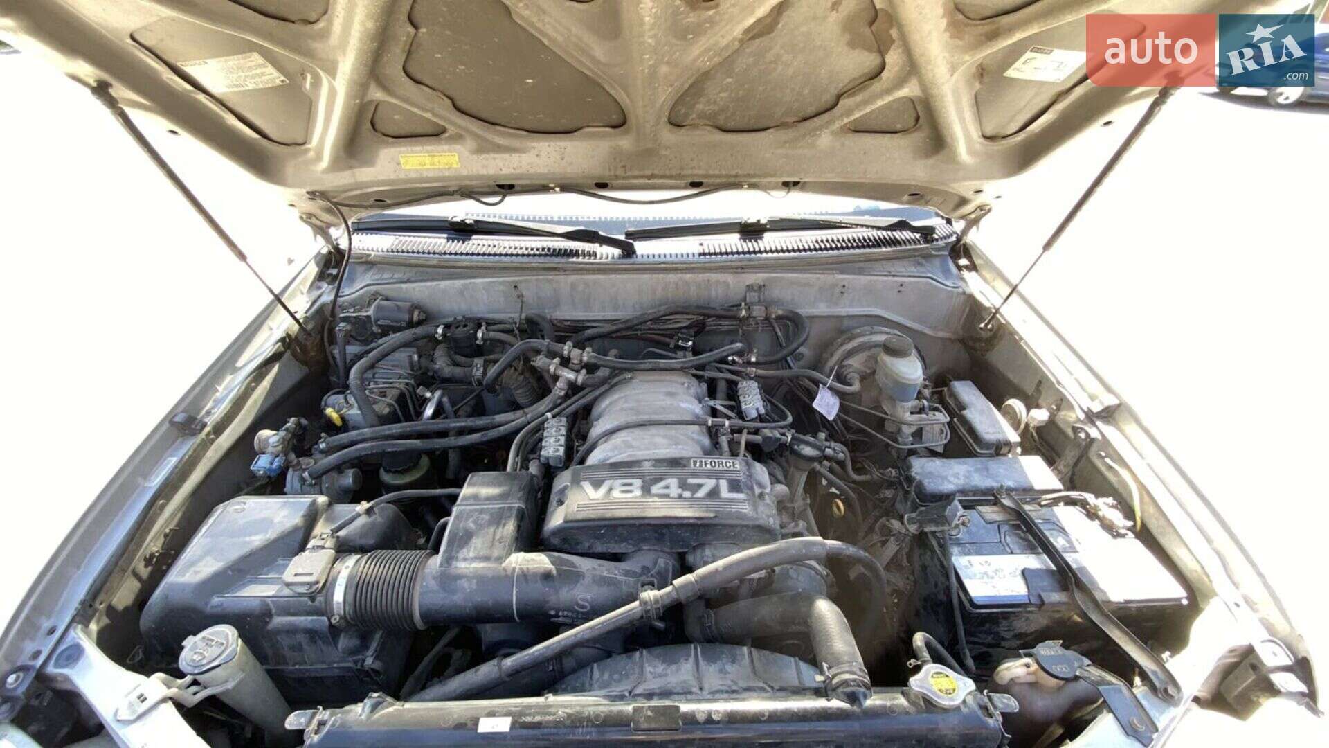 Toyota Sequoia 2002 VIN 5TDZT34A02S088910 фото оголошення 35 з 41