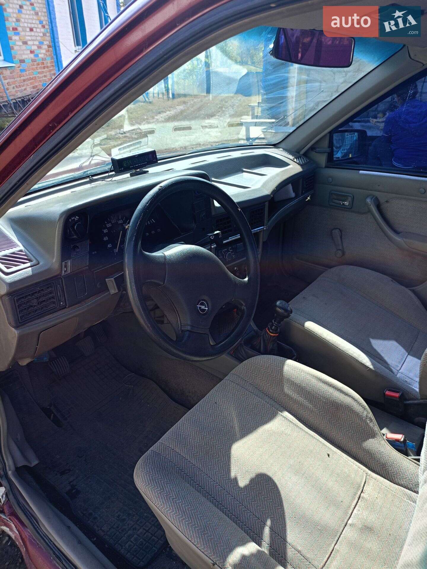 Opel Kadett 1991 VIN W0L000039M5207614 фото оголошення 5 з 10
