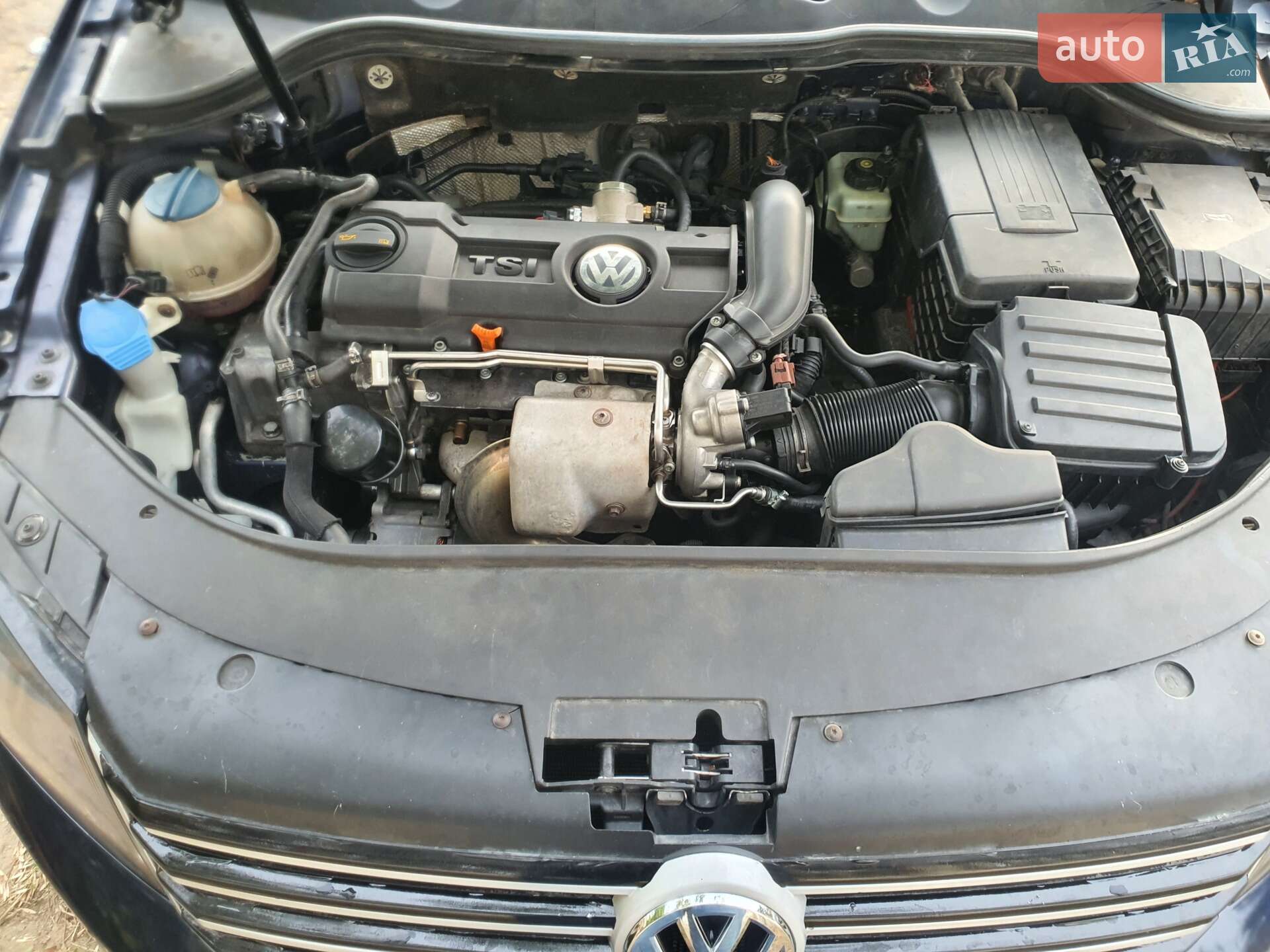 Volkswagen Passat 2011 VIN WVWZZZ3CZBP321820 фото оголошення 3 з 9