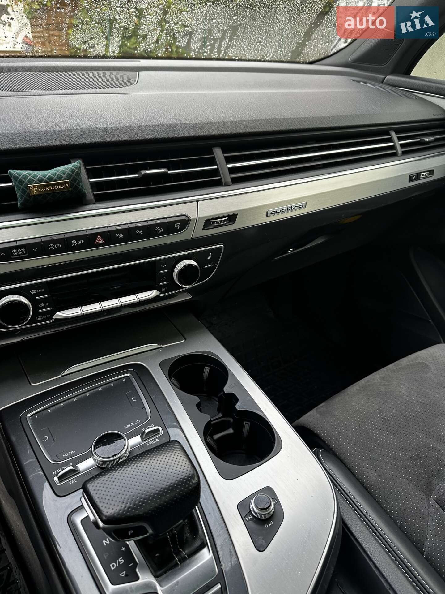 Audi Q7 2017 VIN WA1LAAF70HD046205 фото оголошення 8 з 16