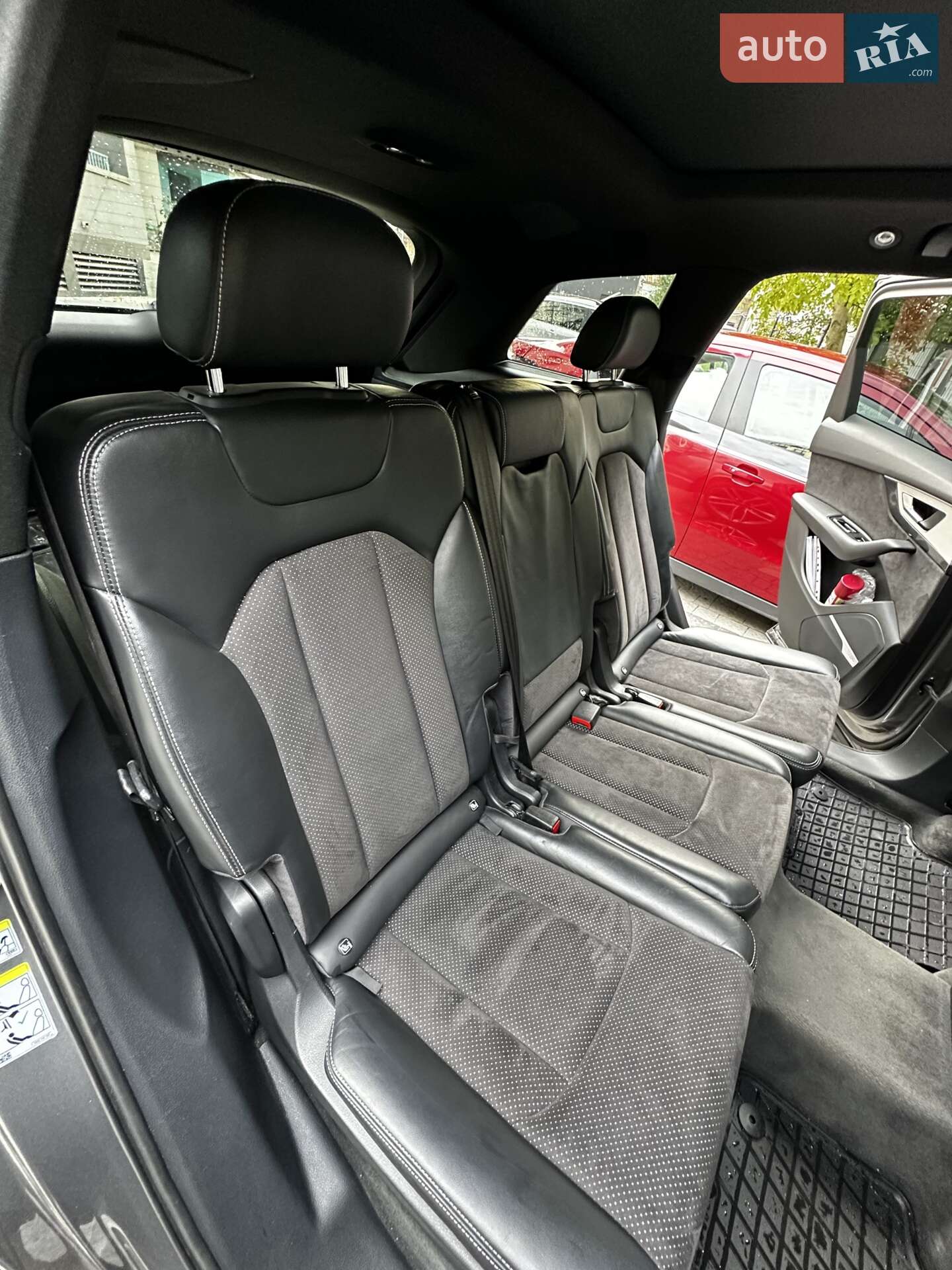 Audi Q7 2017 VIN WA1LAAF70HD046205 фото оголошення 15 з 16