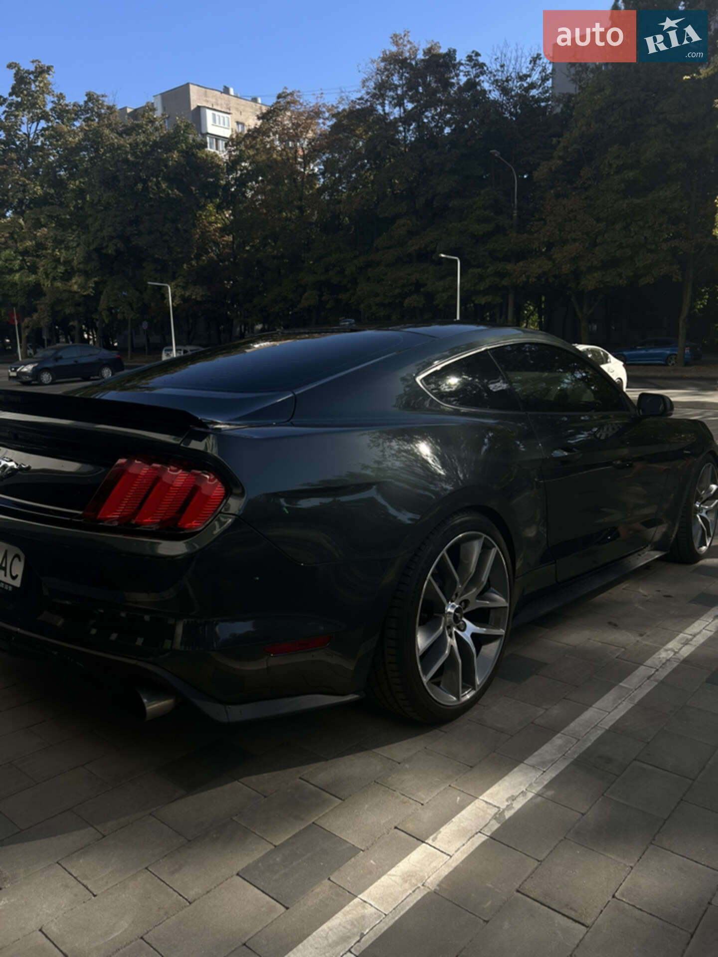 Ford Mustang 2016 VIN 1FA6P8TH5G5309715 фото оголошення 5 з 11