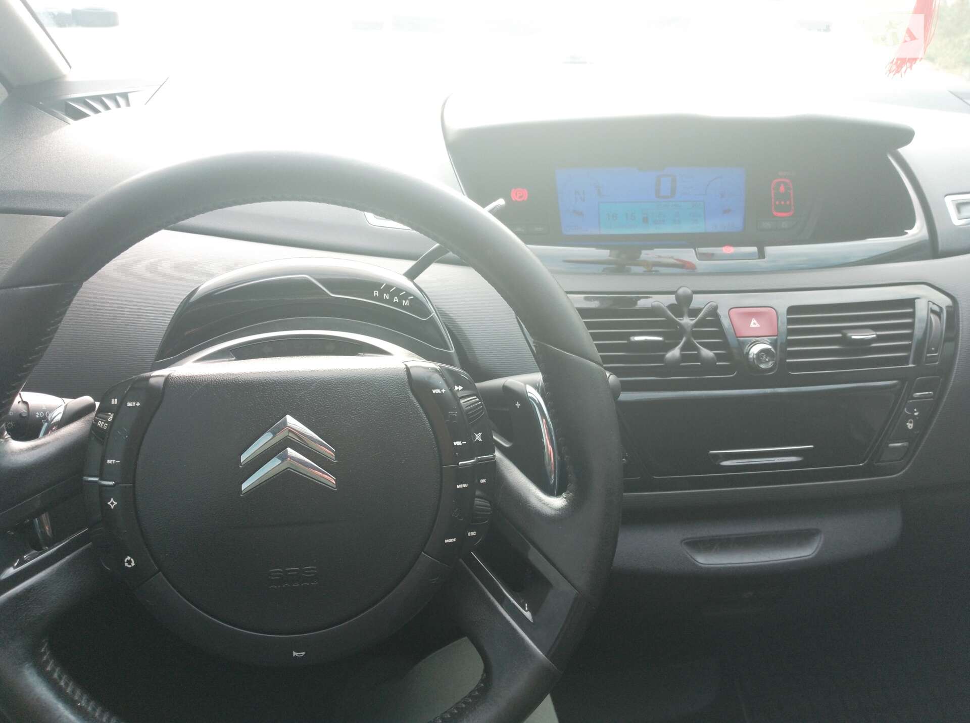 Citroen C4 Picasso 2008 VIN VF7UDRHJH45269047 фото оголошення 3 з 22