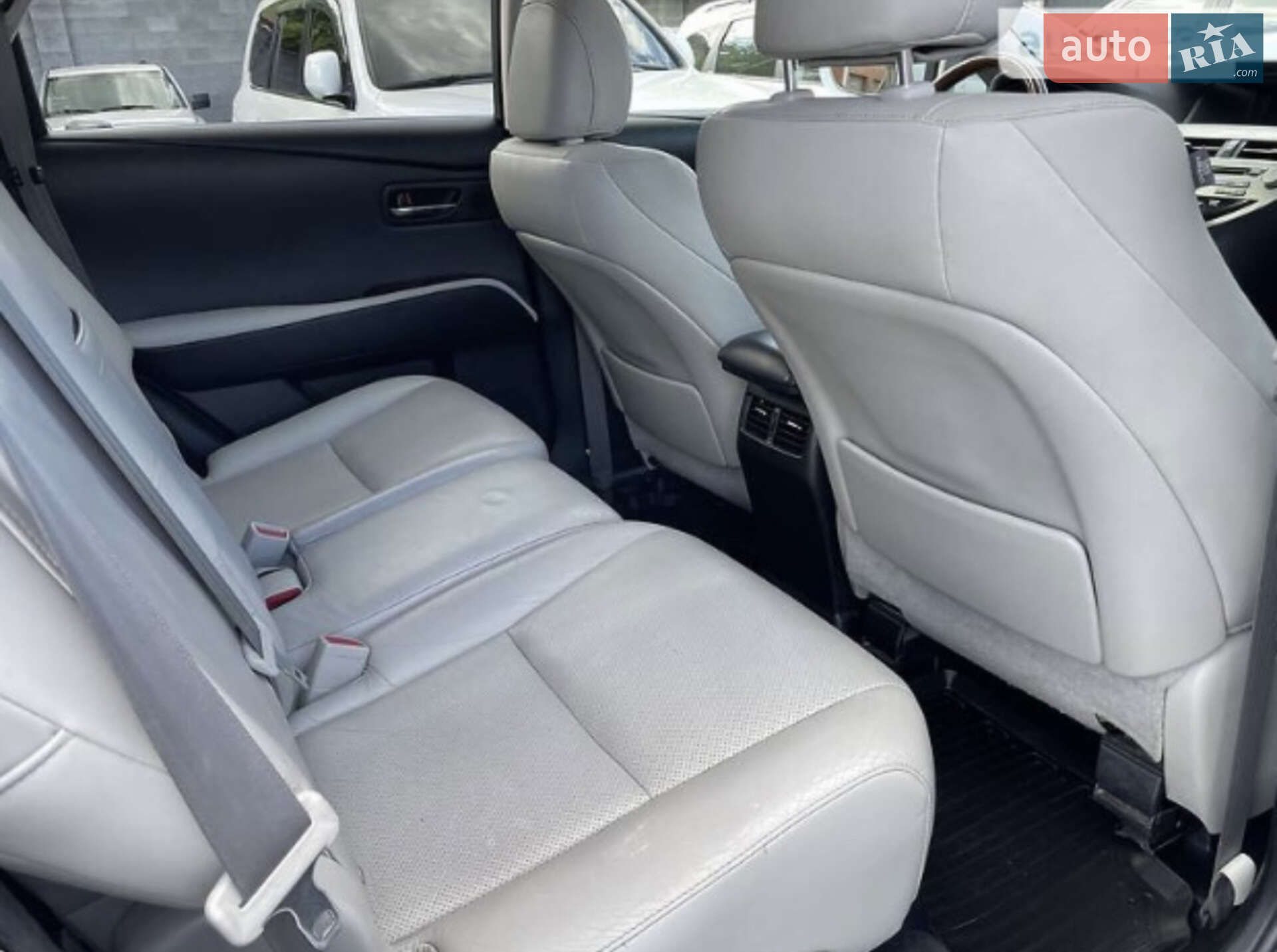 Lexus RX 2010 VIN JTJBC1BA5A2014989 фото оголошення 4 з 16