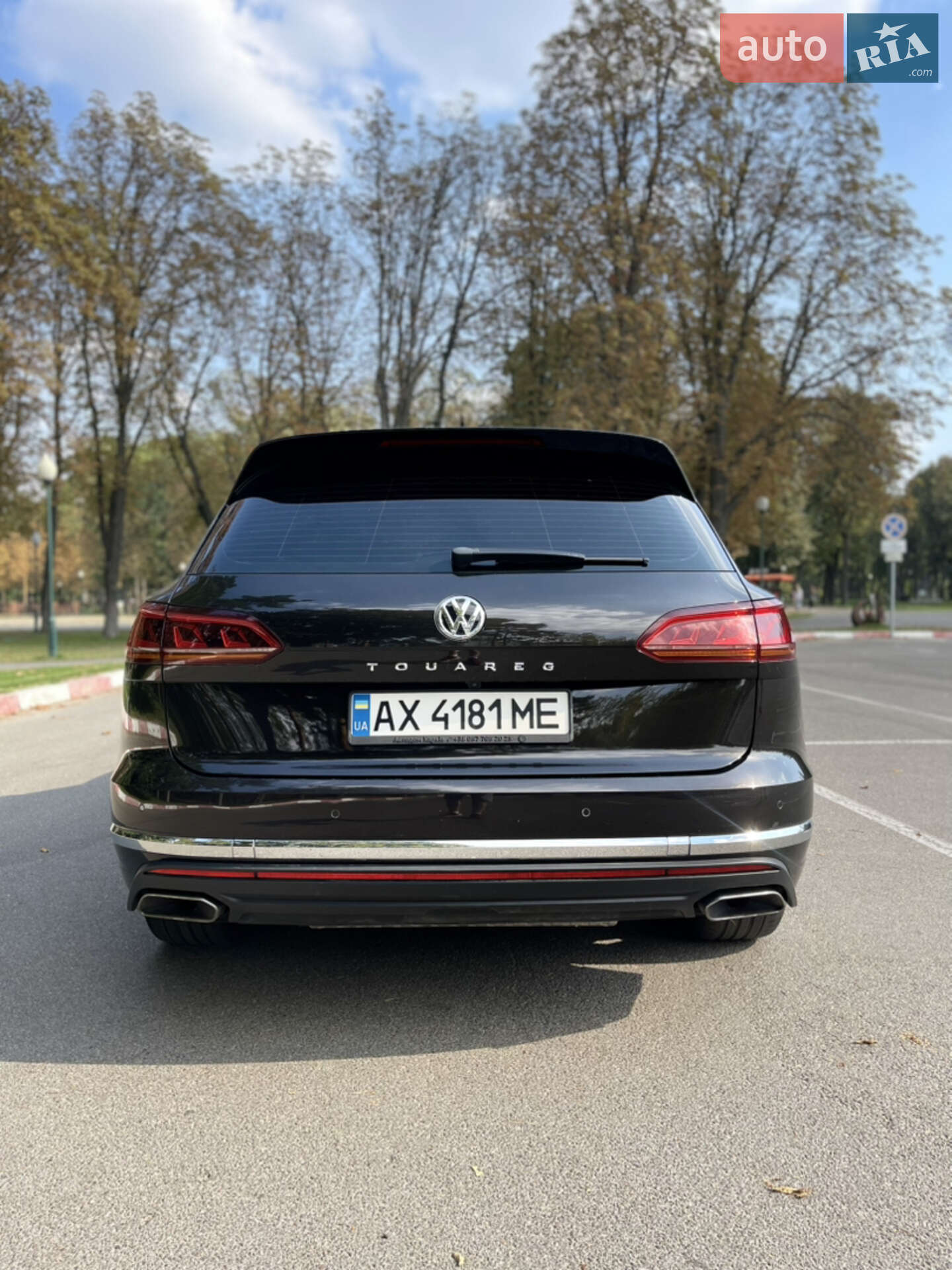 Volkswagen Touareg 2018 VIN WVGZZZCRZKD003188 фото оголошення 8 з 58