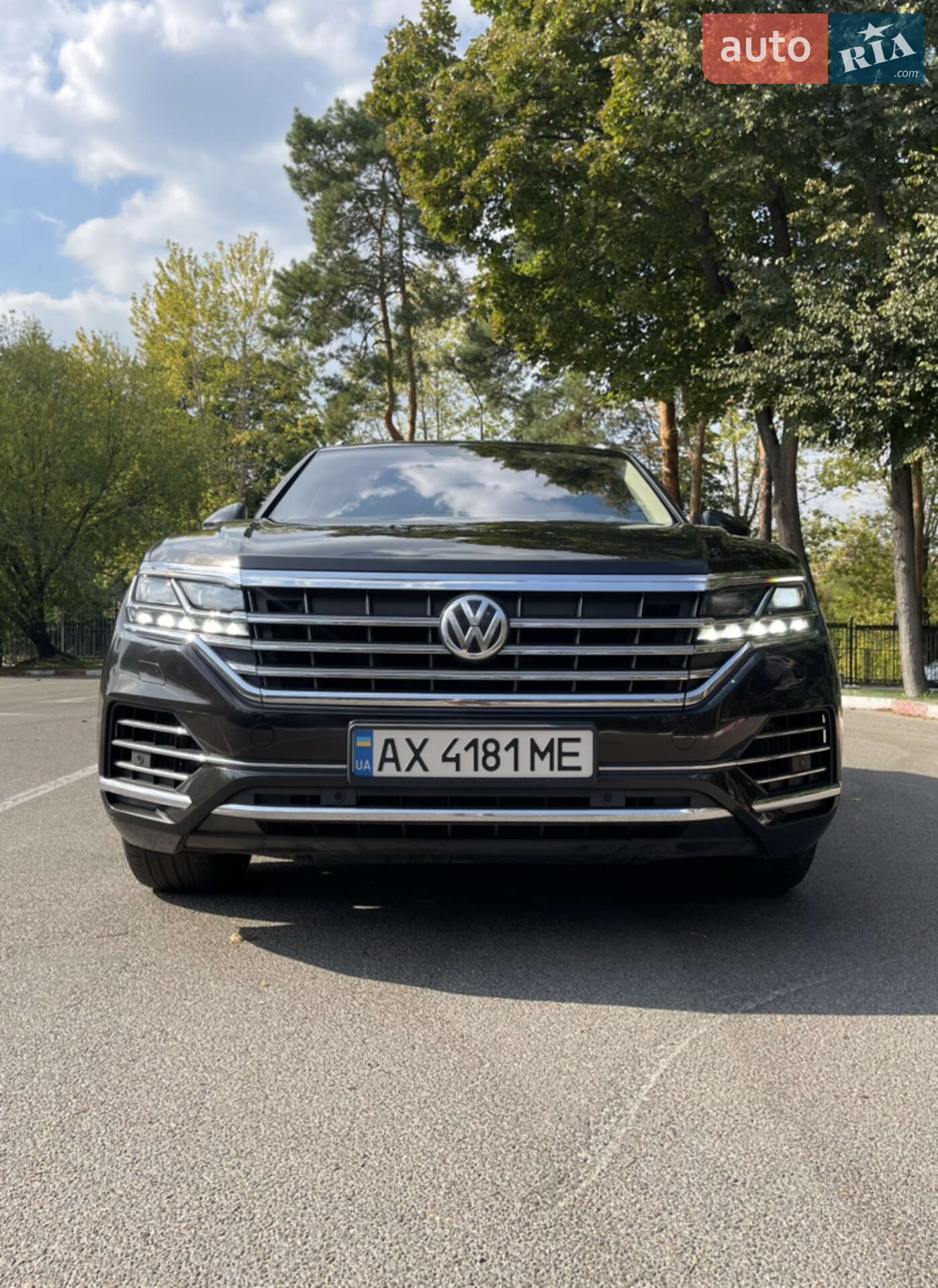 Volkswagen Touareg 2018 VIN WVGZZZCRZKD003188 фото оголошення 11 з 58