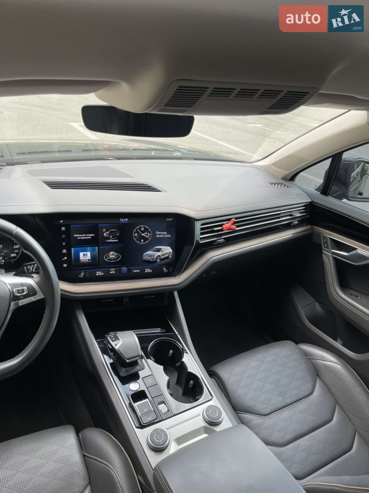 Volkswagen Touareg 2018 VIN WVGZZZCRZKD003188 фото оголошення 31 з 58
