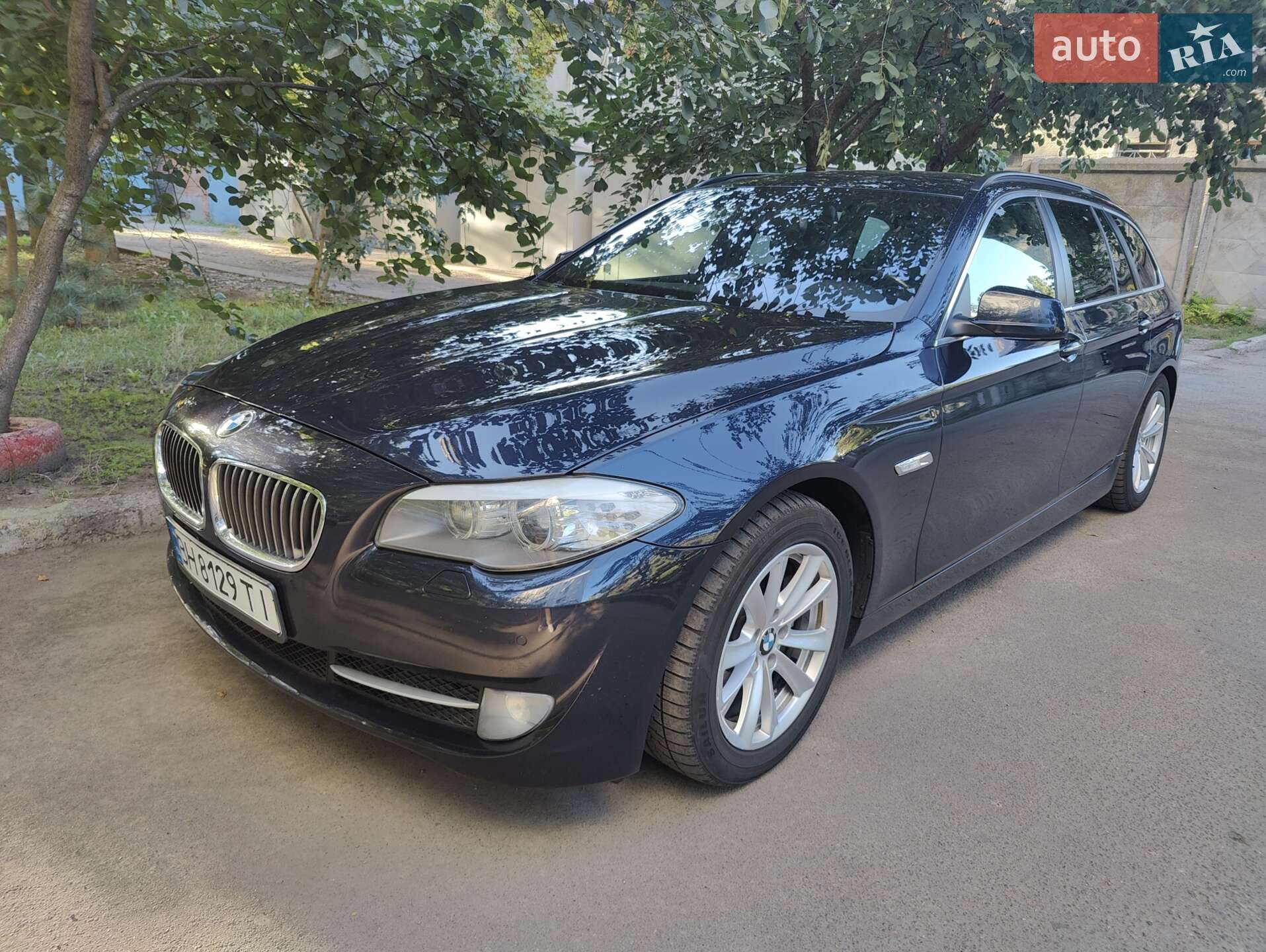BMW 5 Series 2013 VIN WBAMX11080DY16042 фото оголошення 2 з 21