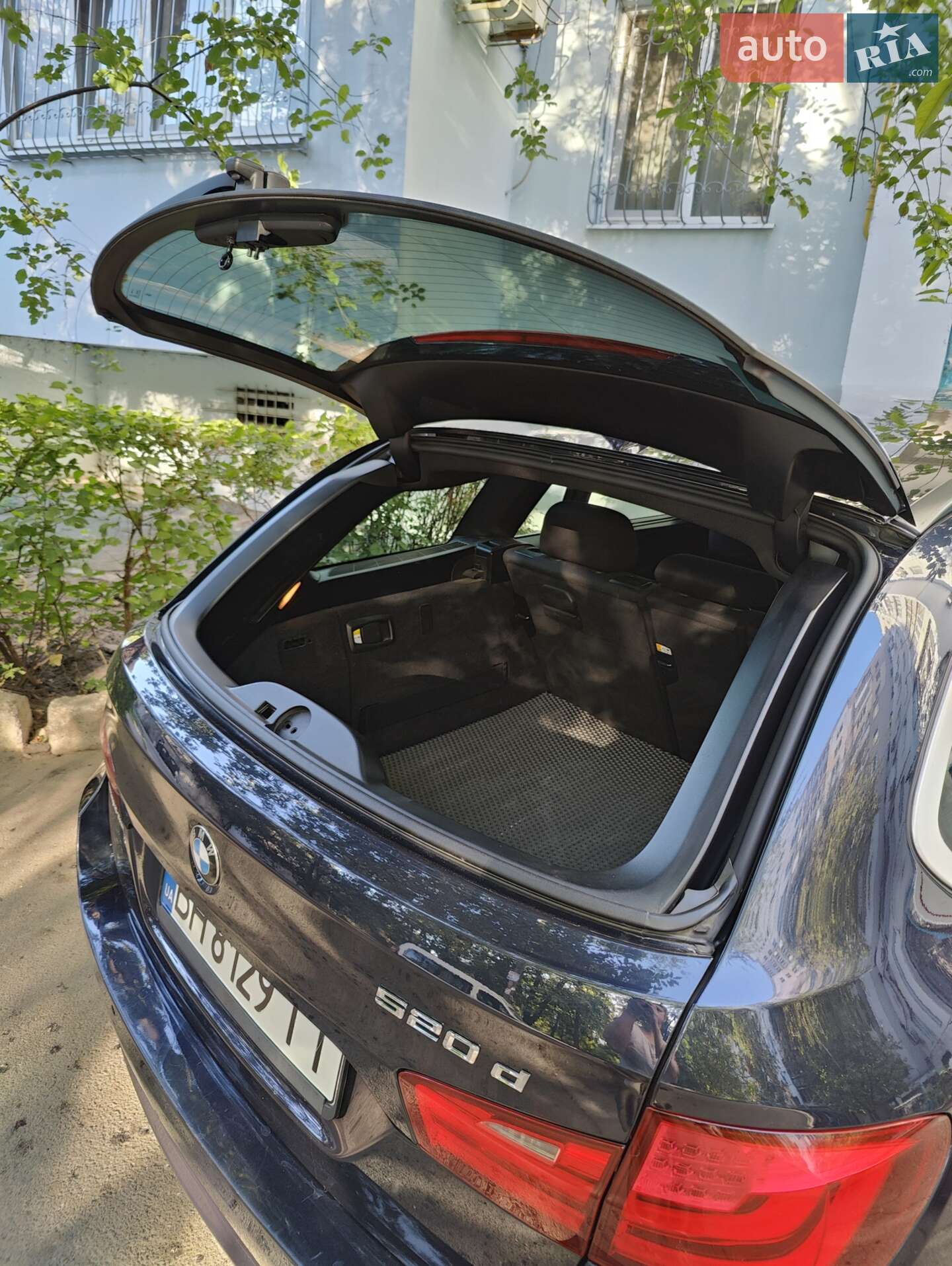 BMW 5 Series 2013 VIN WBAMX11080DY16042 фото оголошення 6 з 21