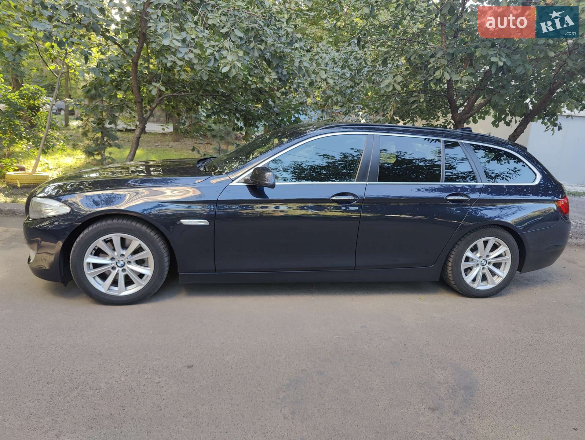 BMW 5 Series 2013 VIN WBAMX11080DY16042 фото оголошення 7 з 21