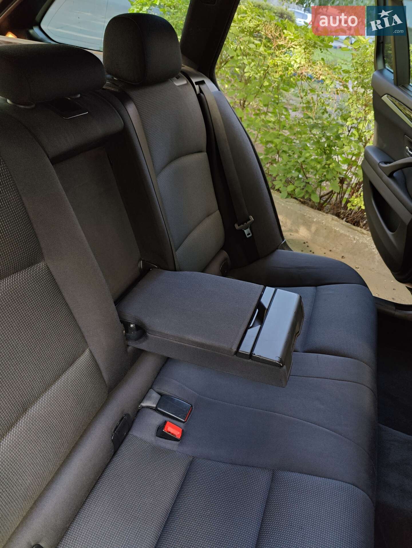 BMW 5 Series 2013 VIN WBAMX11080DY16042 фото оголошення 12 з 21