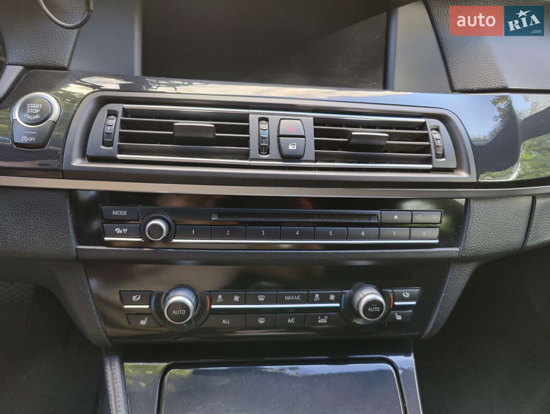 BMW 5 Series 2013 VIN WBAMX11080DY16042 фото оголошення 19 з 21