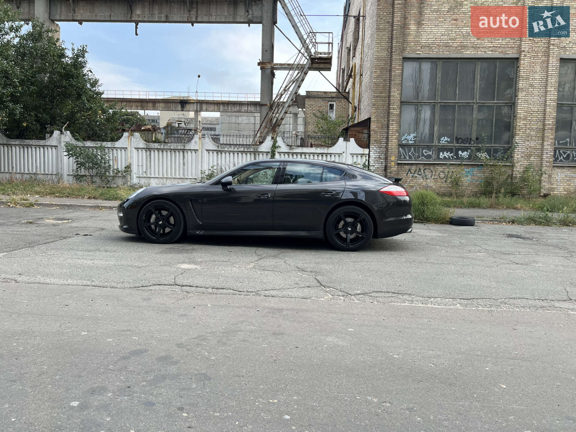 Porsche Panamera 2009 VIN WP0AB2A72AL060321 фото оголошення 11 з 17