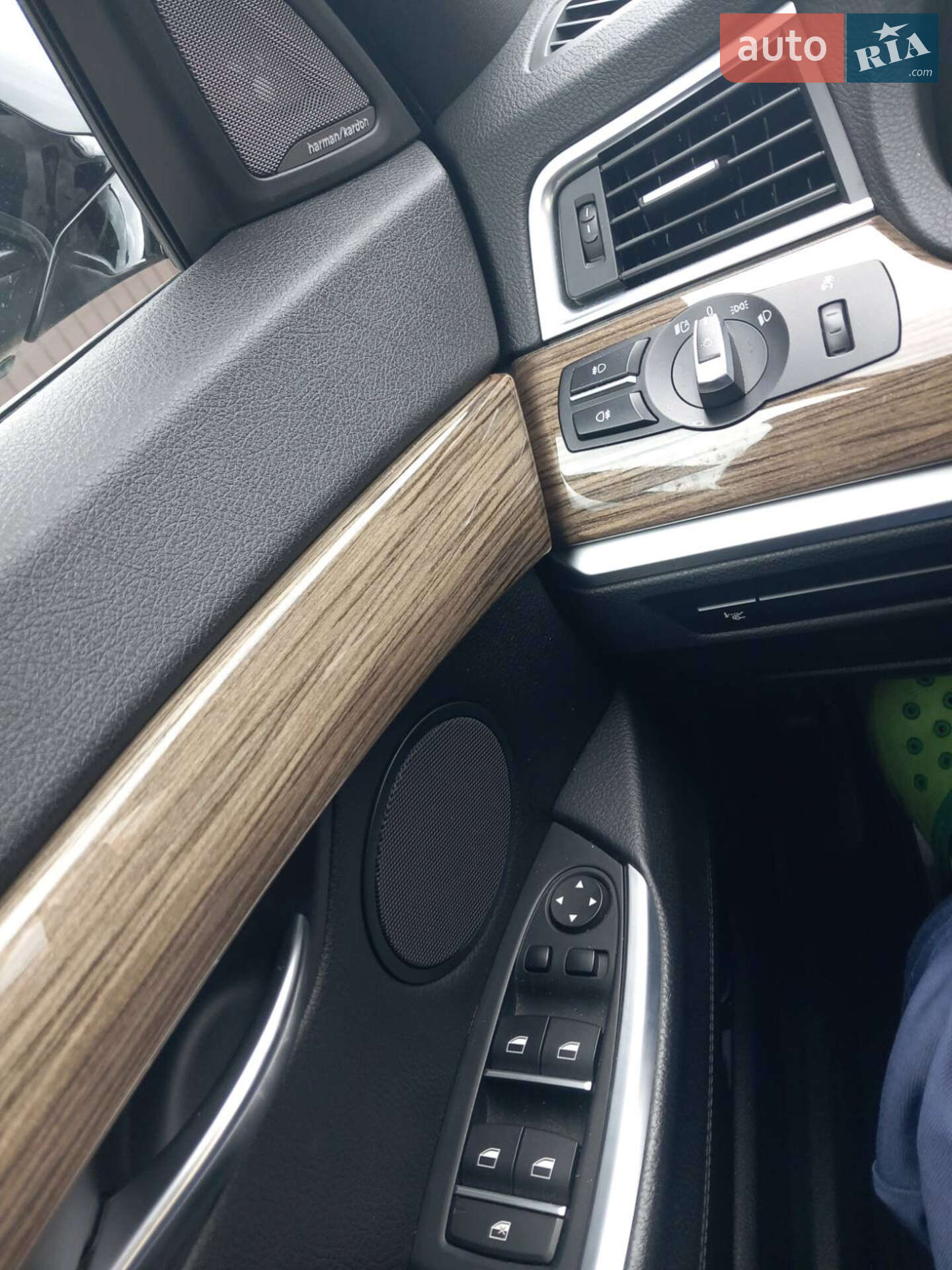 BMW 5 Series GT 2013 VIN WBA5N21080DZ39744 фото оголошення 17 з 22