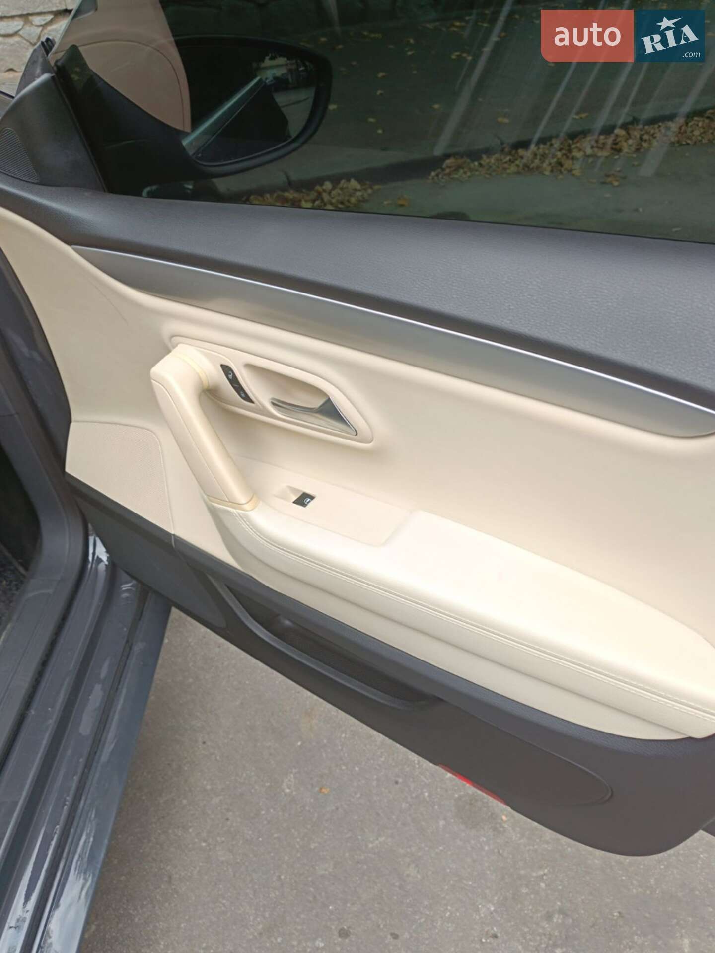 Volkswagen CC / Passat CC 2011 VIN WVWNP7AN0CE513096 фото оголошення 7 з 12