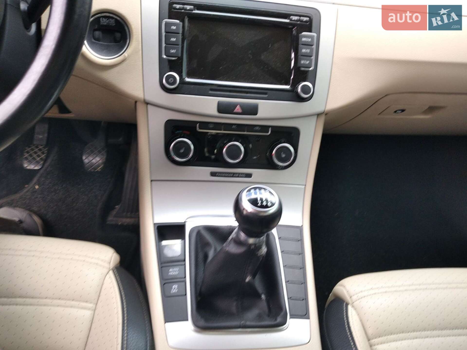 Volkswagen CC / Passat CC 2011 VIN WVWNP7AN0CE513096 фото оголошення 5 з 12