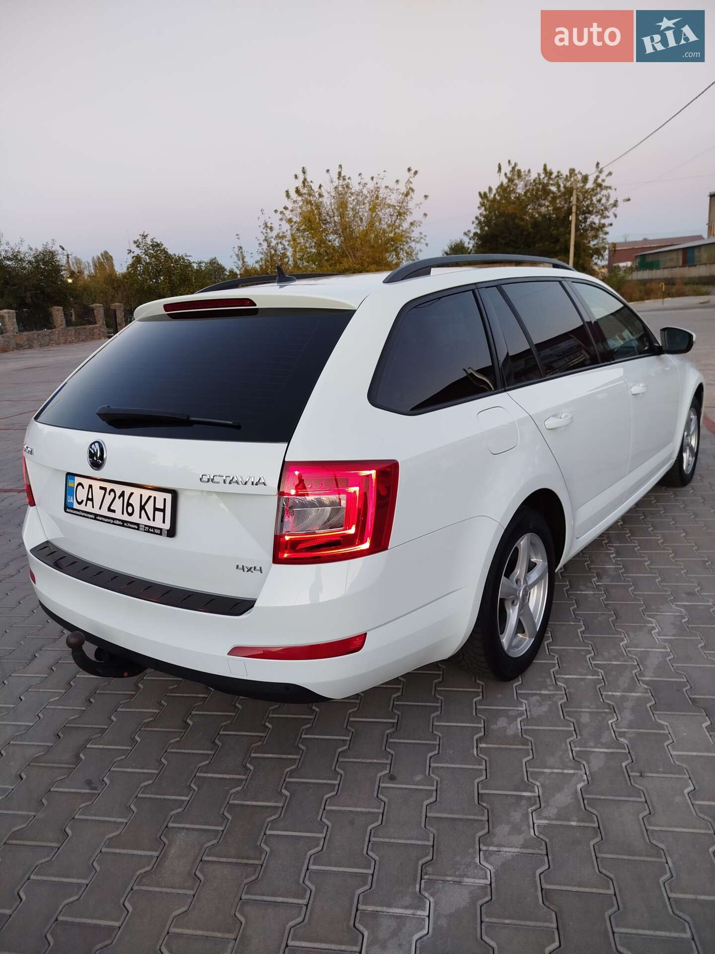 Skoda Octavia 2016 VIN TMBLJ7NE4H0081023 фото оголошення 19 з 19