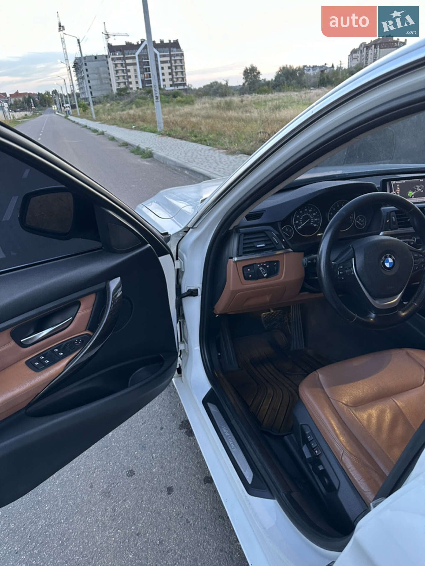 BMW 3 Series 2012 VIN WBA3B3C55DF531694 фото оголошення 7 з 9