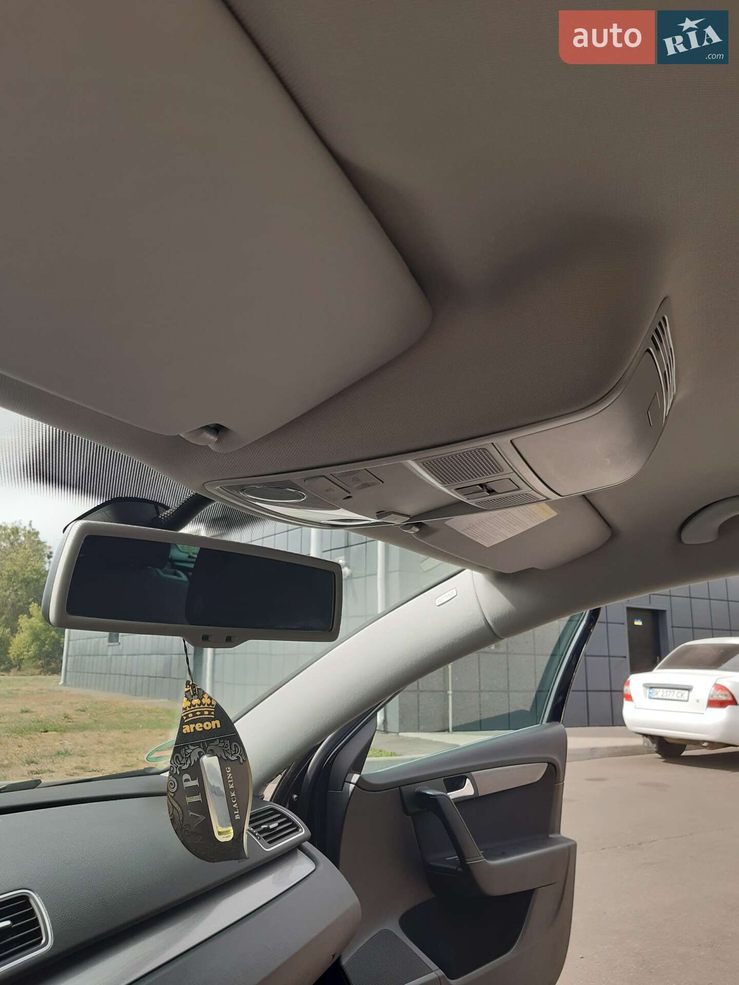 Volkswagen Passat 2011 VIN WVWZZZ3CZBE338300 фото оголошення 18 з 20