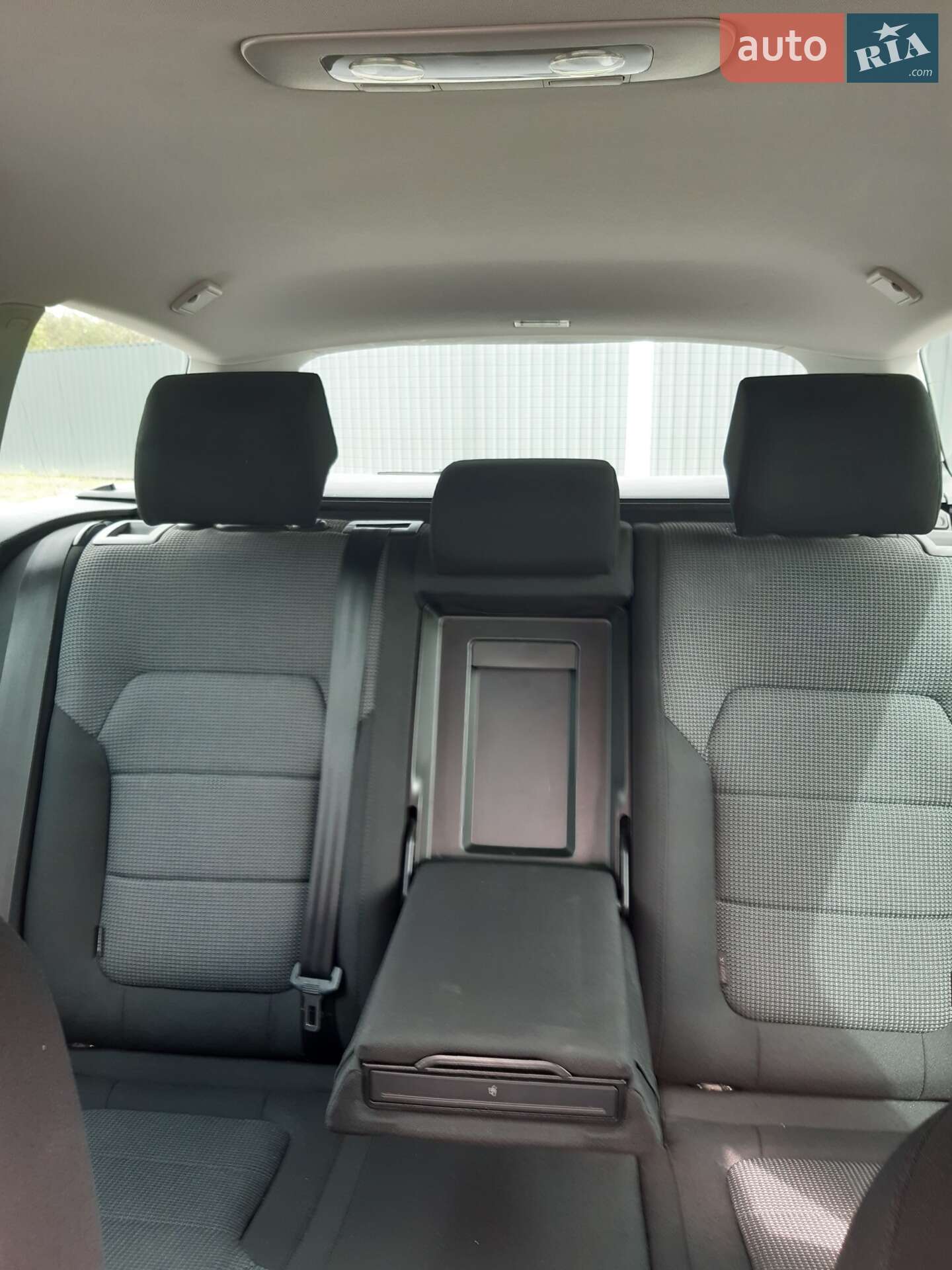Volkswagen Passat 2011 VIN WVWZZZ3CZBE338300 фото оголошення 16 з 20