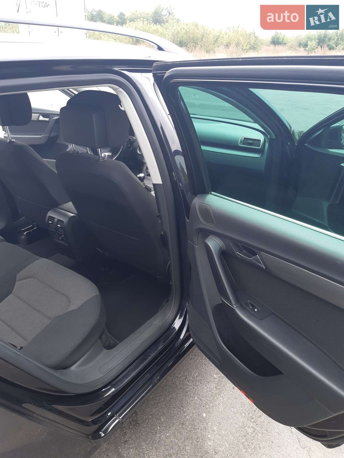 Volkswagen Passat 2011 VIN WVWZZZ3CZBE338300 фото оголошення 15 з 20
