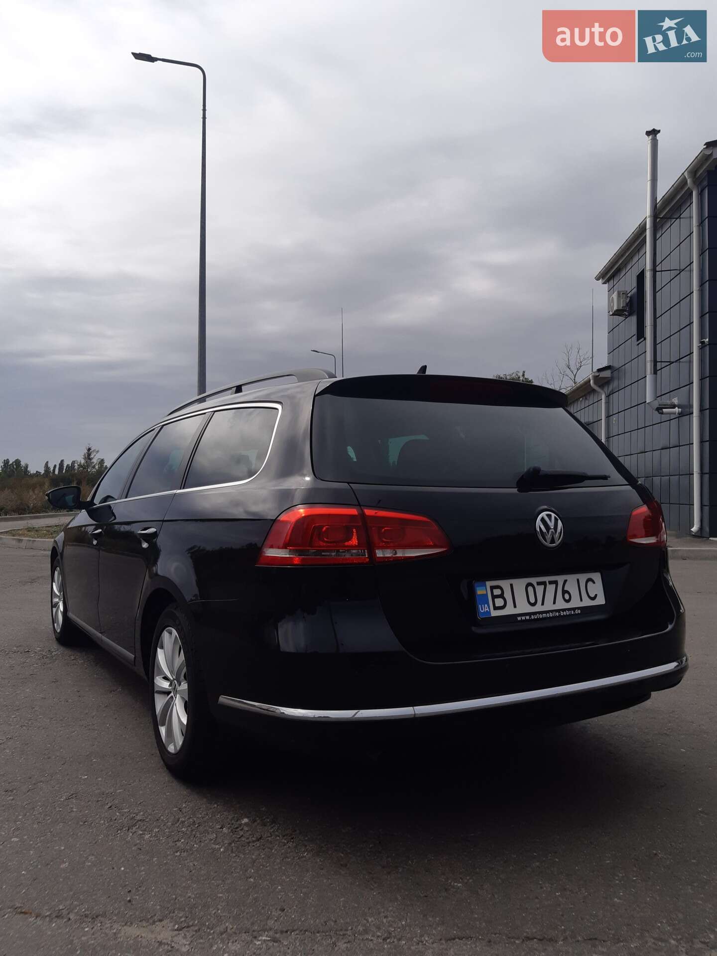 Volkswagen Passat 2011 VIN WVWZZZ3CZBE338300 фото оголошення 5 з 20