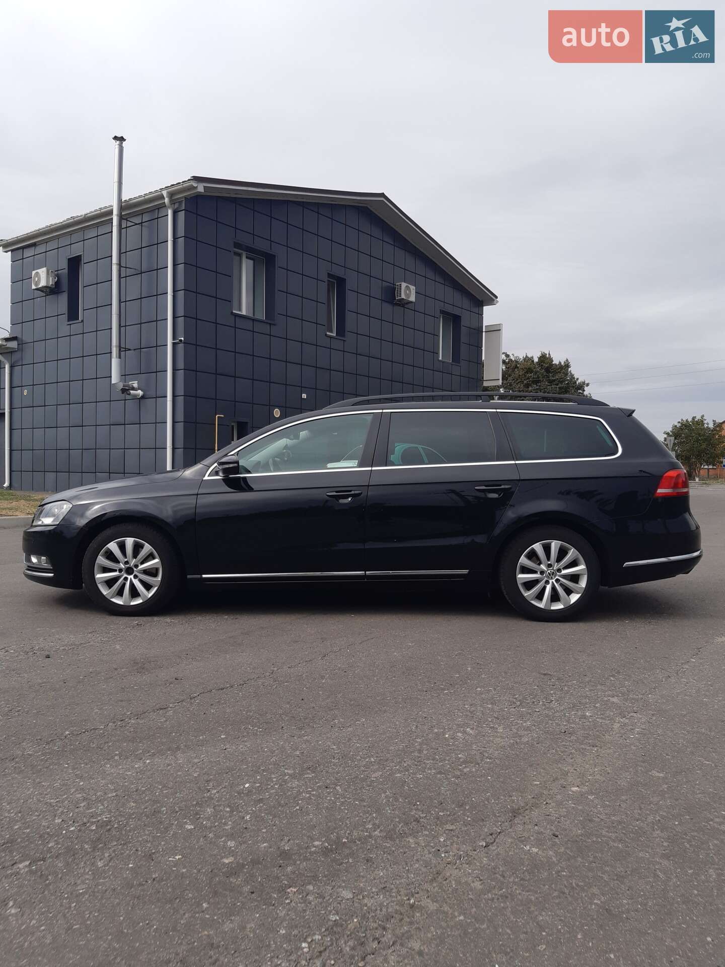 Volkswagen Passat 2011 VIN WVWZZZ3CZBE338300 фото оголошення 8 з 20