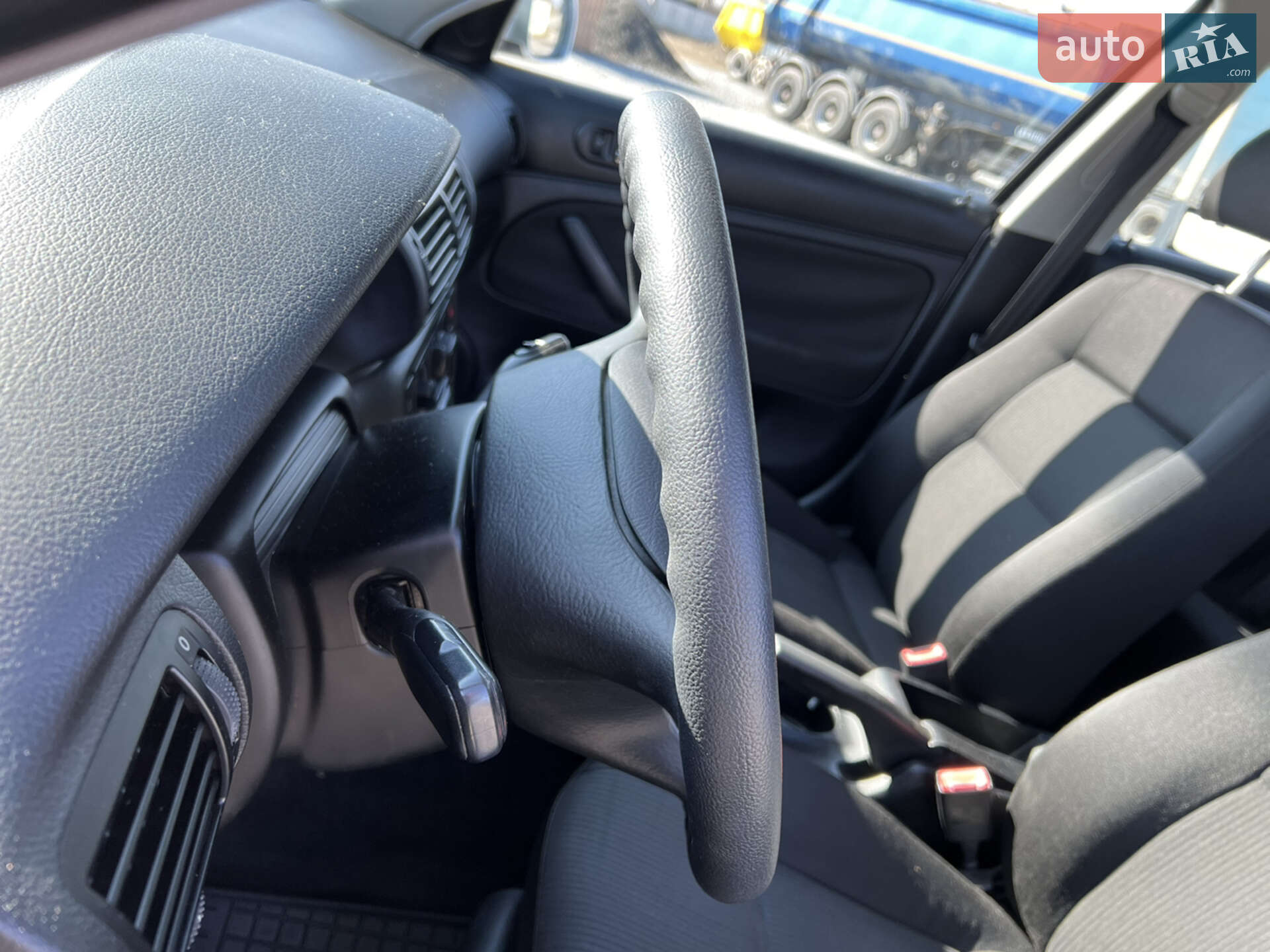 Volkswagen Passat 2003 VIN WVWZZZ3BZ2E023422 фото оголошення 5 з 23