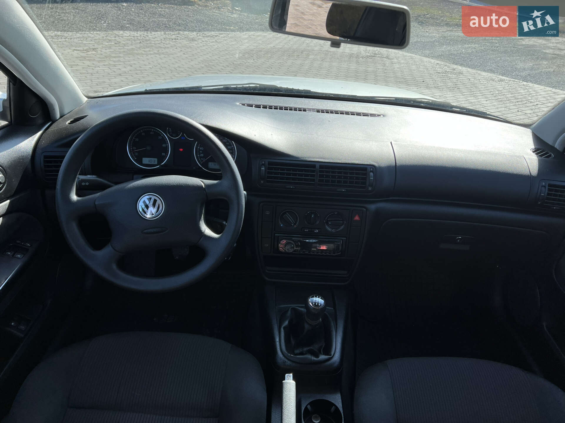 Volkswagen Passat 2003 VIN WVWZZZ3BZ2E023422 фото оголошення 13 з 23
