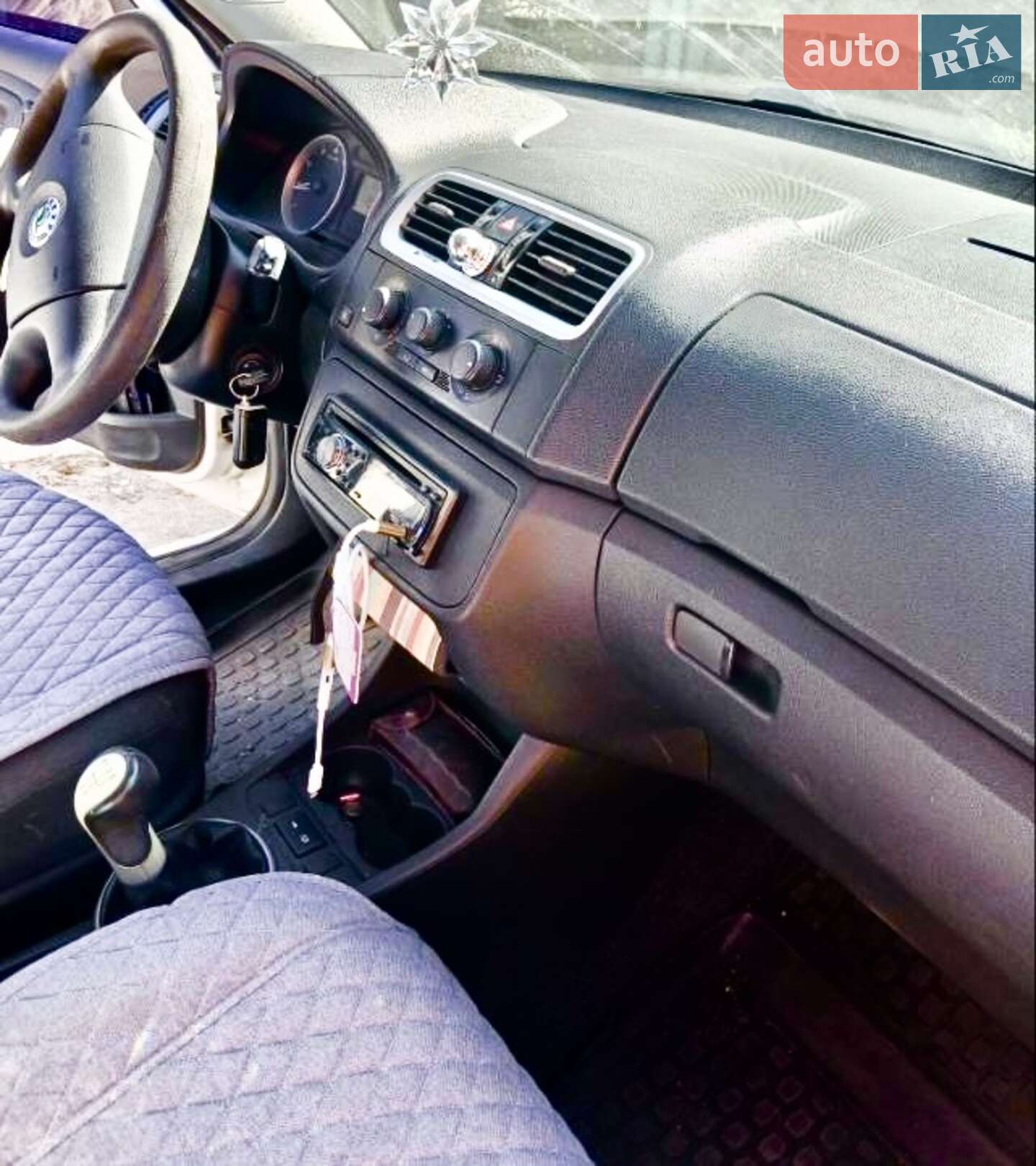 Skoda Fabia 2008 VIN TMBBC45J99B501303 фото оголошення 4 з 6