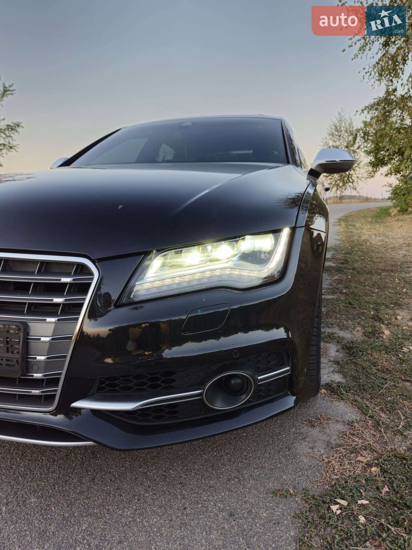 Audi S7 Sportback 2013 VIN WAUW2AFC5EN065770 фото оголошення 2 з 25