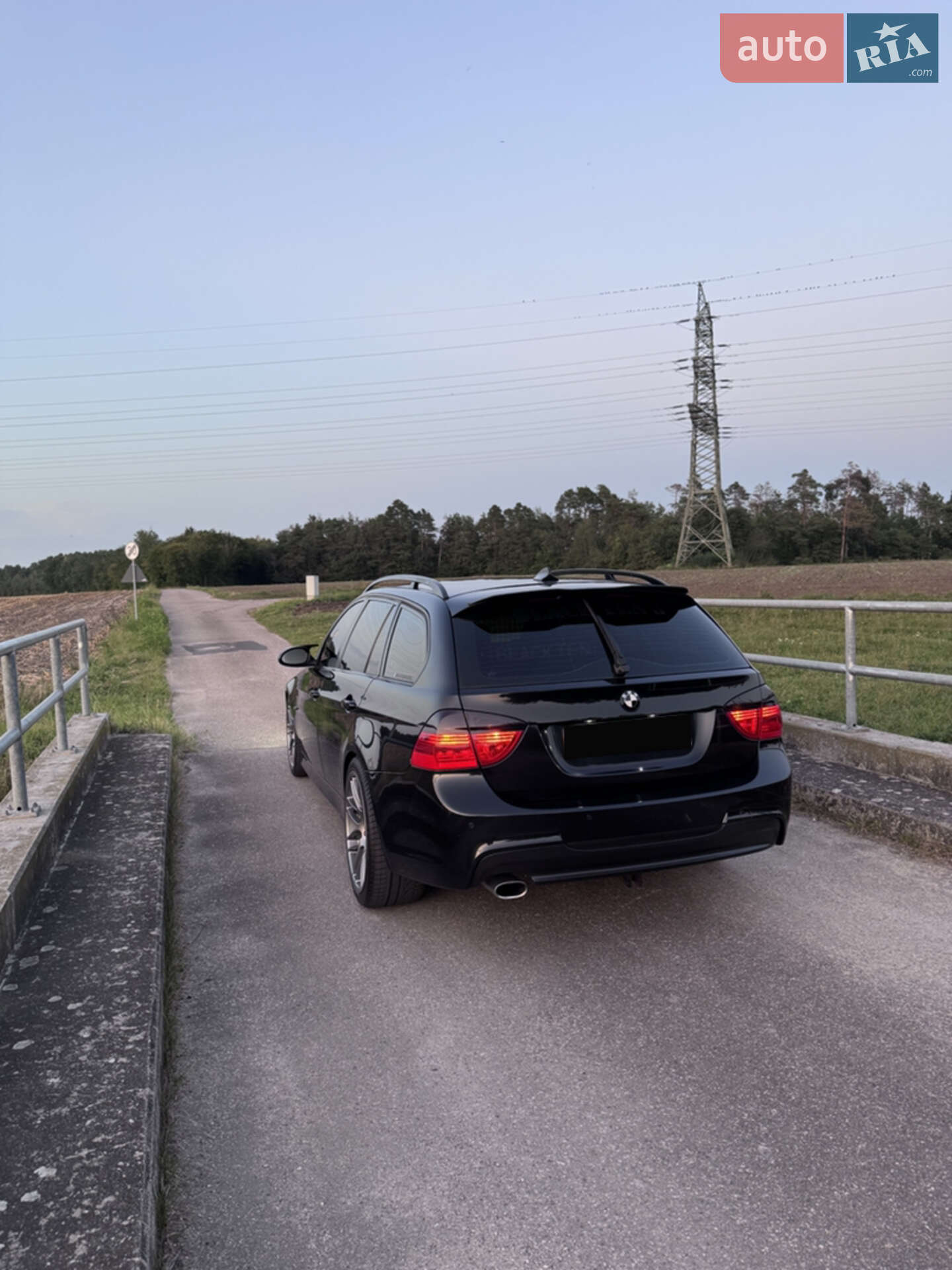 BMW 3 Series 2008 VIN WBAVU51000A323753 фото оголошення 13 з 14