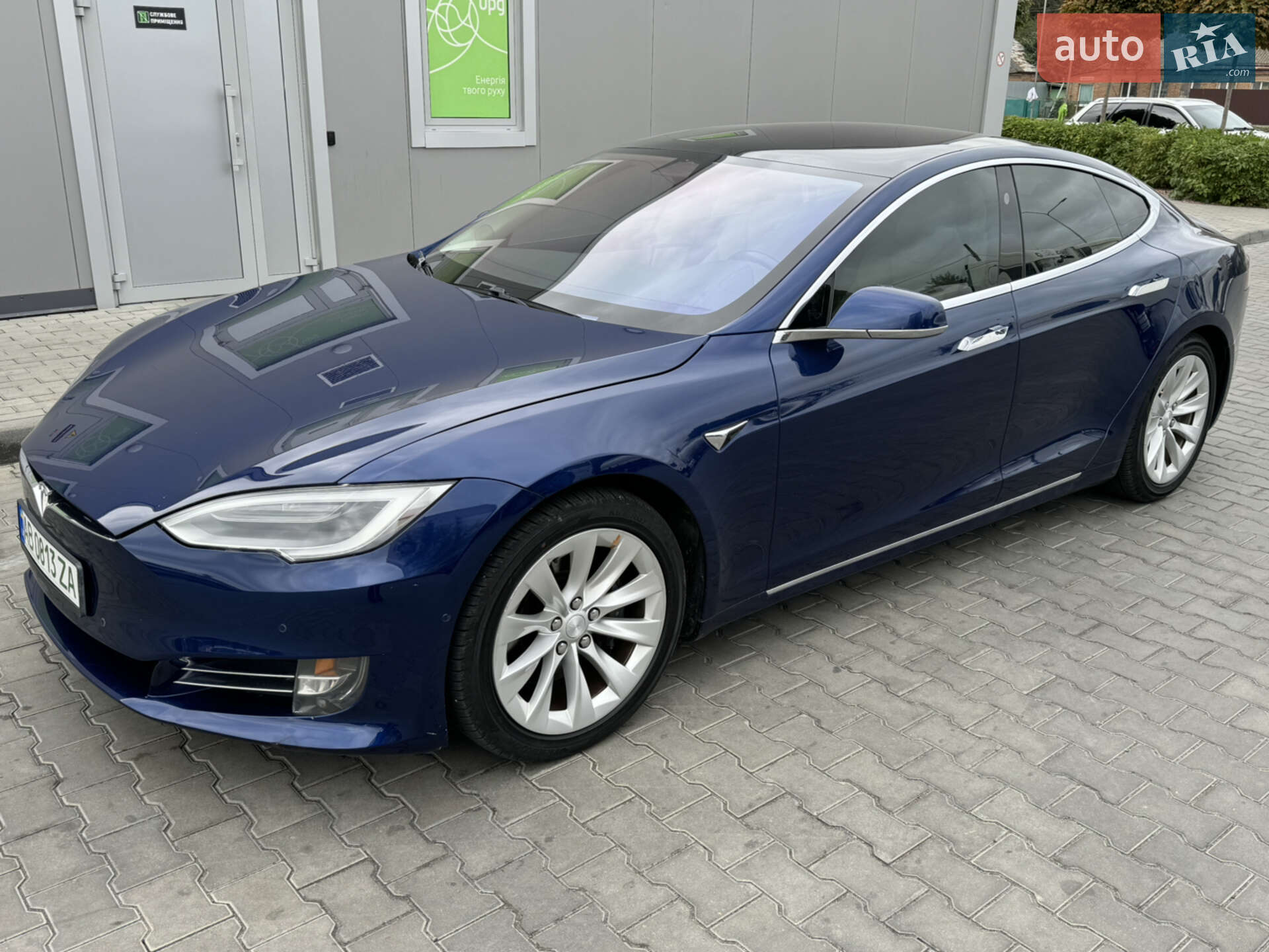 Tesla Model S 2018 VIN 5YJSA1E23JF263530 фото оголошення 7 з 27