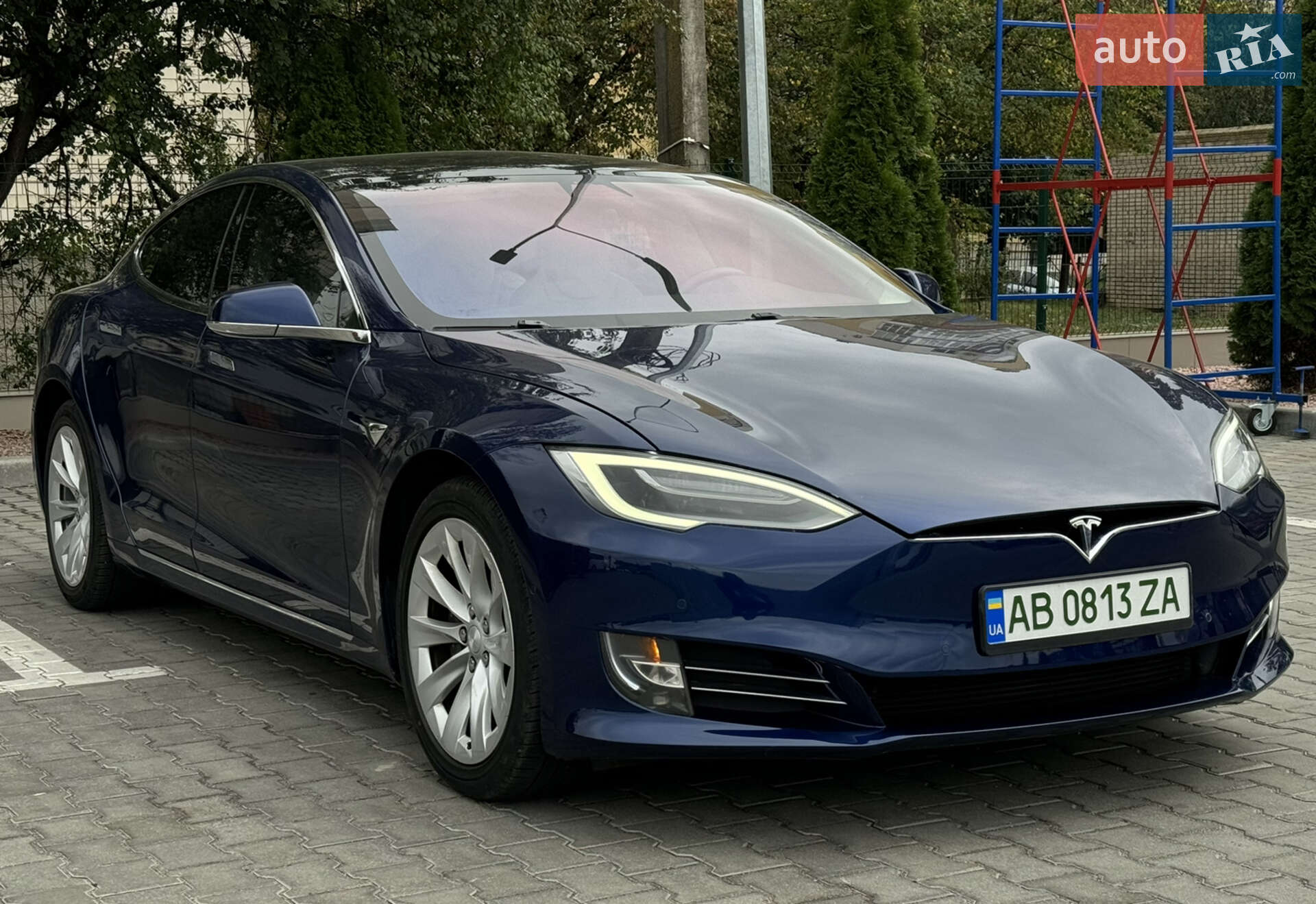 Tesla Model S 2018 VIN 5YJSA1E23JF263530 фото оголошення 9 з 27