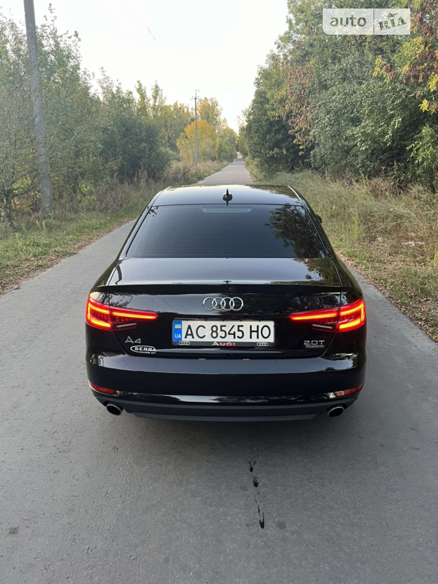 Audi A4 2016 VIN WAUANAF41HN039682 фото оголошення 4 з 21