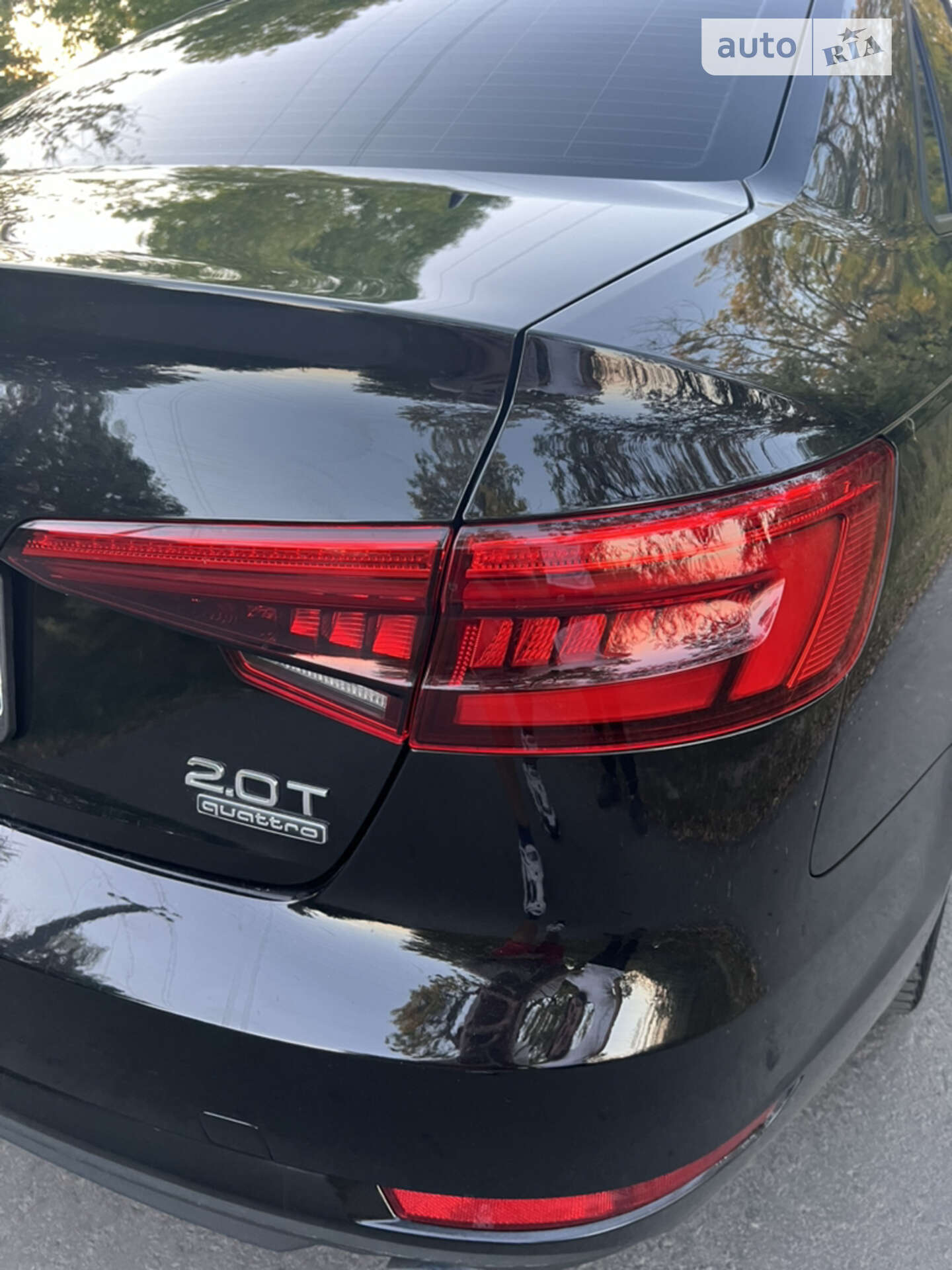 Audi A4 2016 VIN WAUANAF41HN039682 фото оголошення 7 з 21