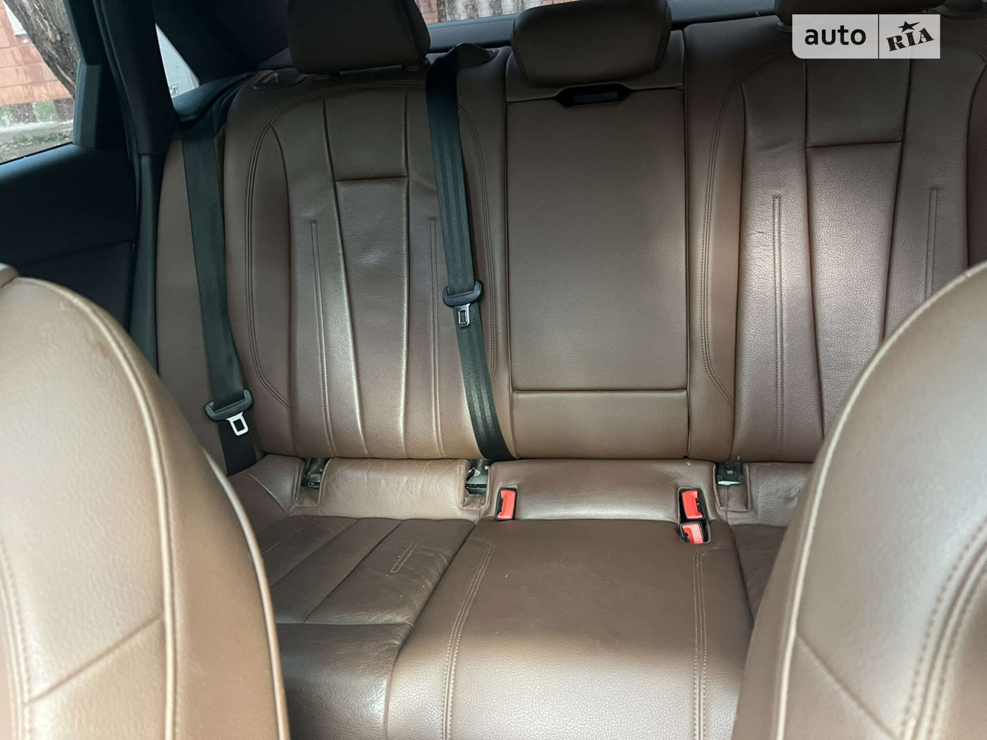 Audi A4 2016 VIN WAUANAF41HN039682 фото оголошення 19 з 21