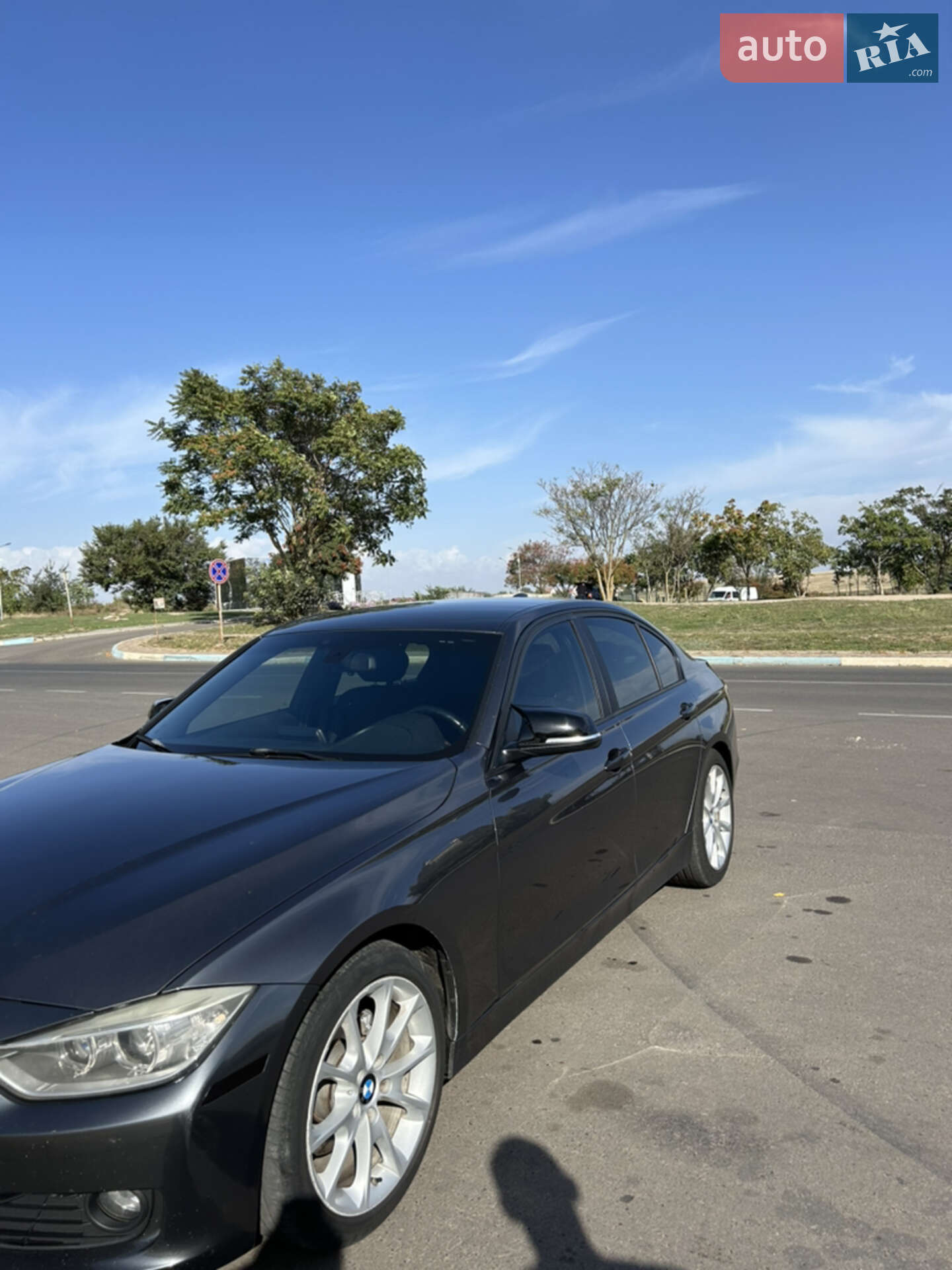 BMW 3 Series 2013 VIN WBA3B1C51DF461681 фото оголошення 2 з 17