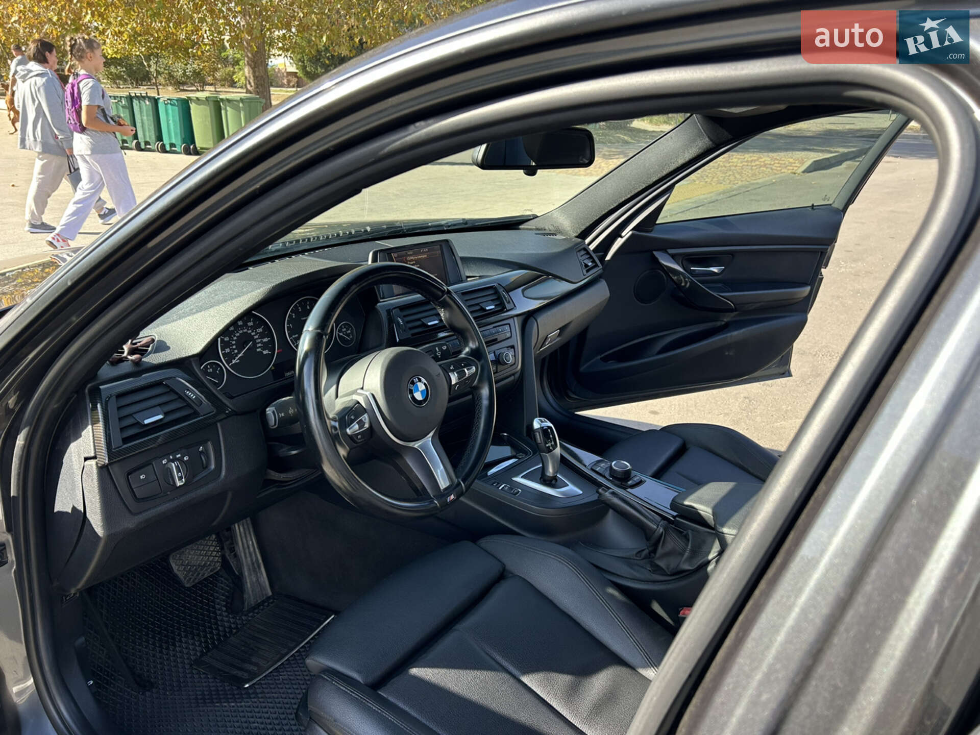 BMW 3 Series 2013 VIN WBA3B1C51DF461681 фото оголошення 12 з 17