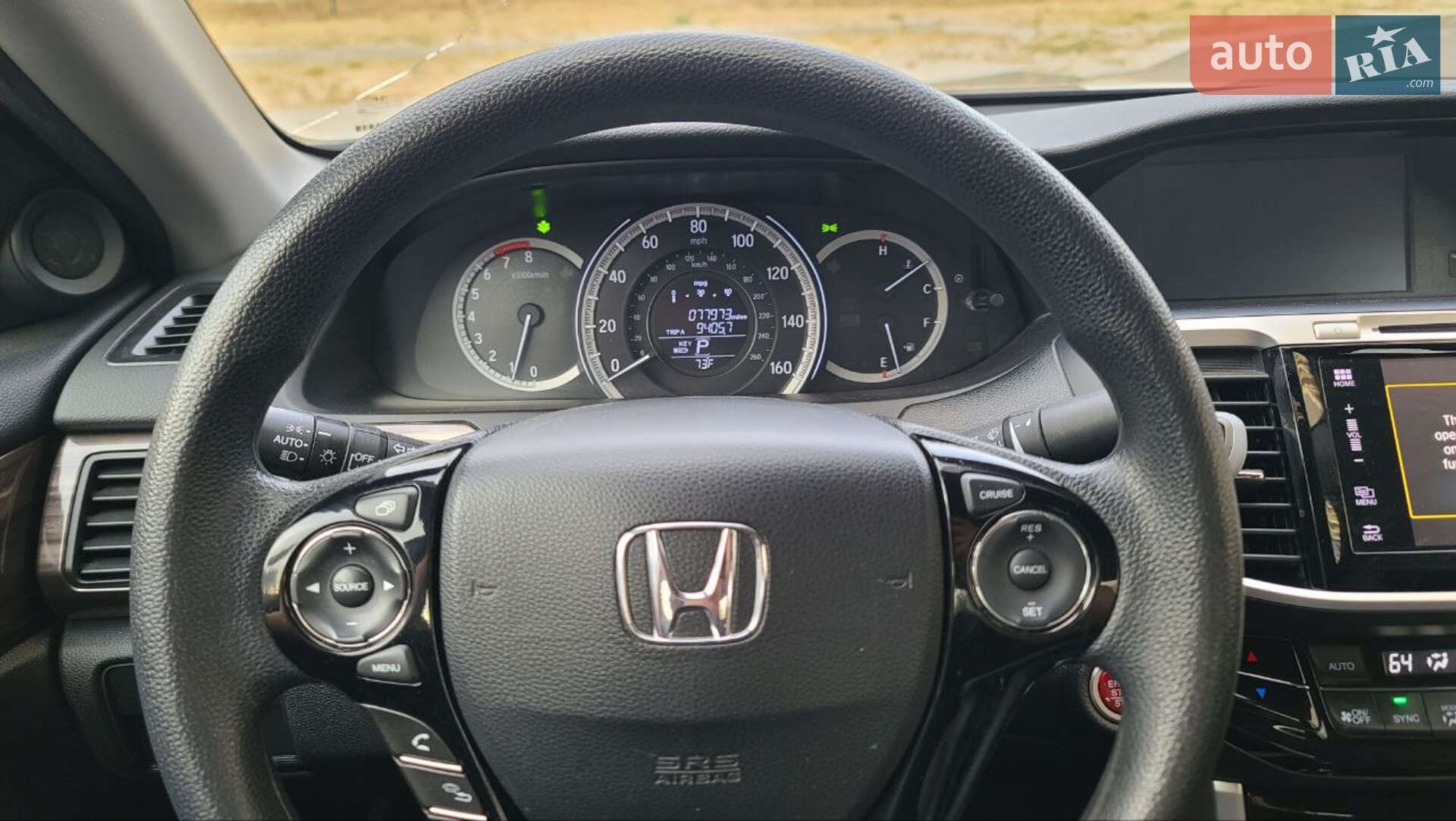Honda Accord 2017 VIN 1HGCR2F79HA228072 фото оголошення 14 з 17