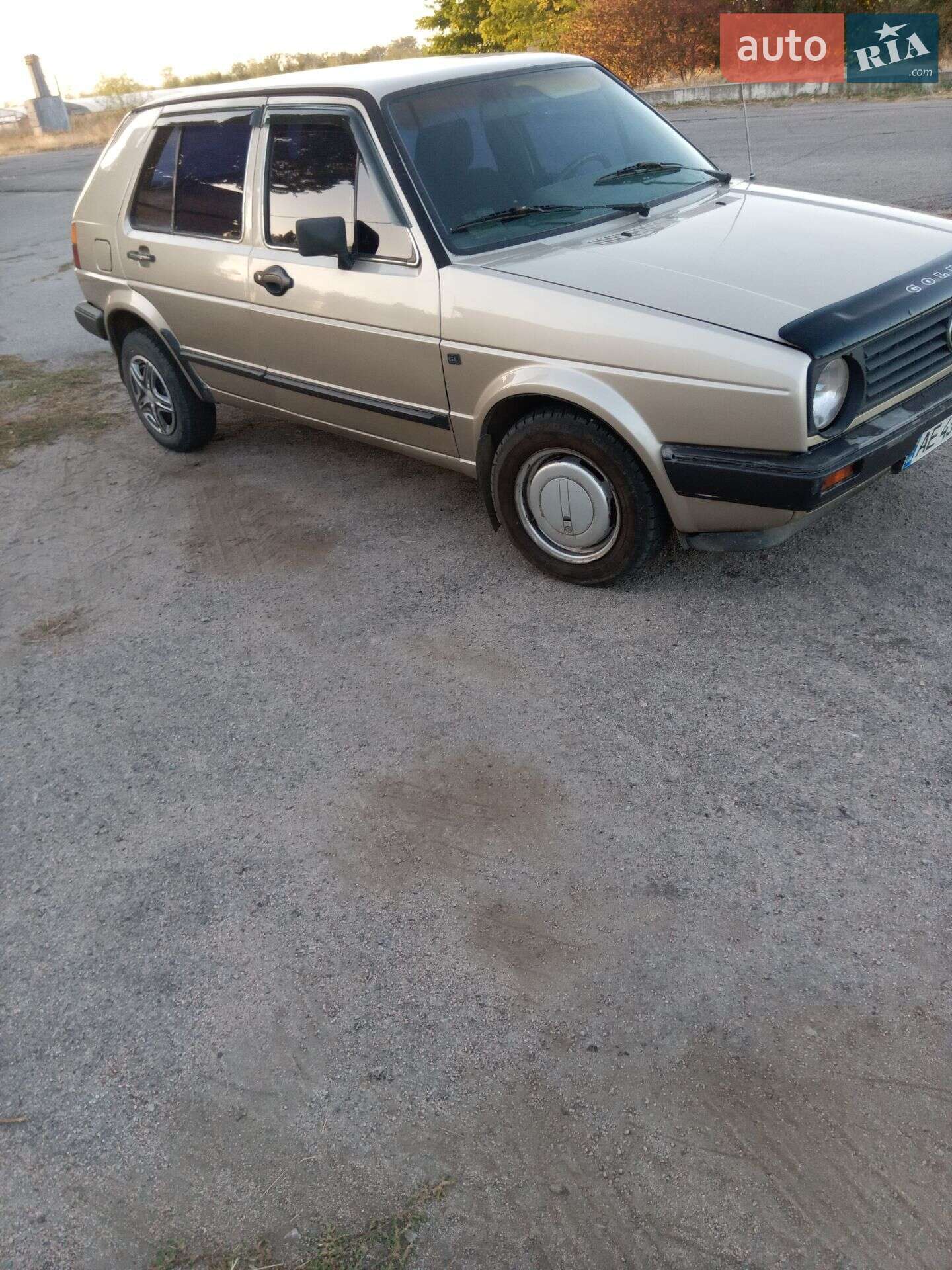 Volkswagen Golf 1987 VIN WVWZZZ19ZHW290131 фото оголошення 2 з 6