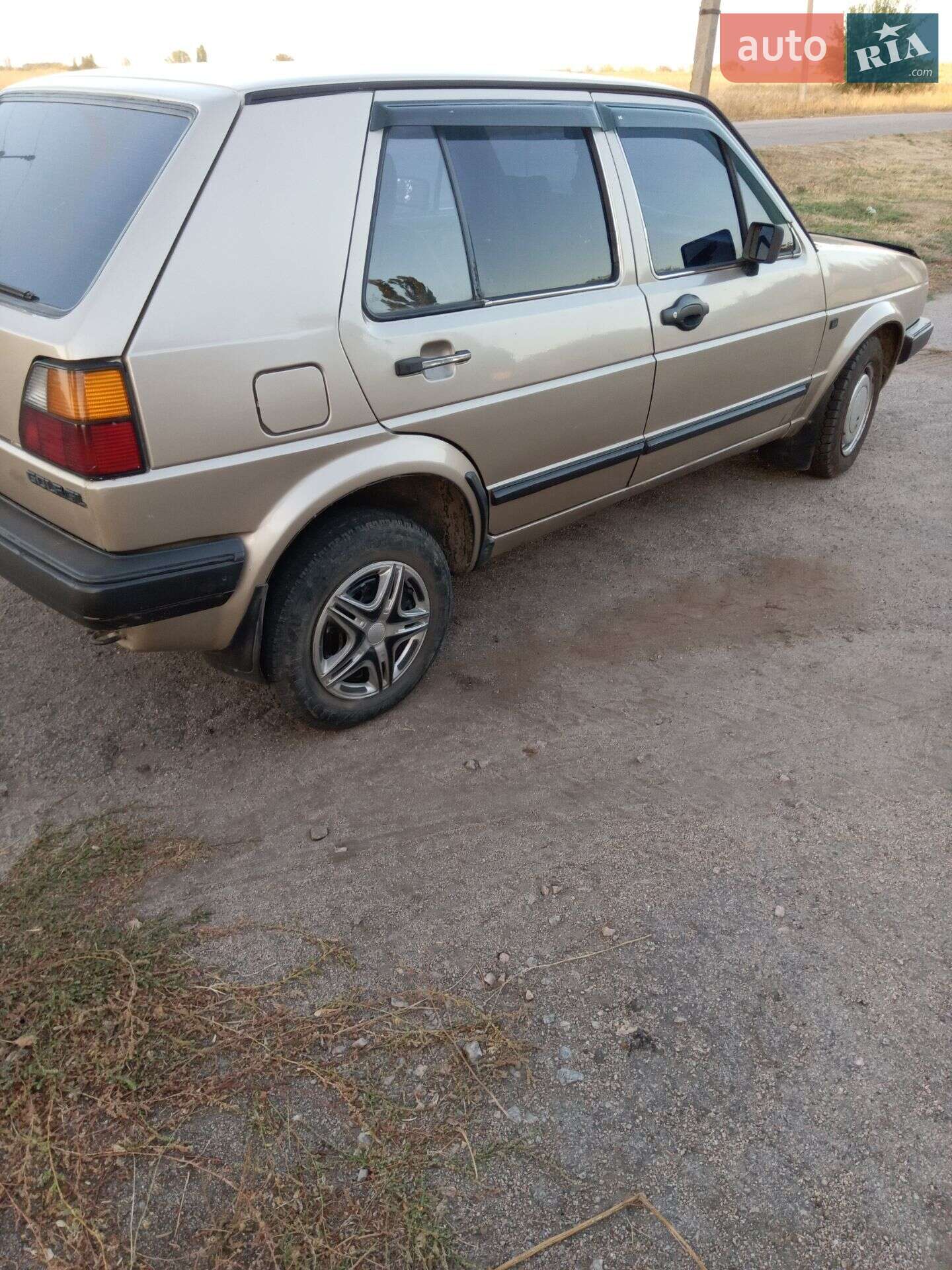Volkswagen Golf 1987 VIN WVWZZZ19ZHW290131 фото оголошення 3 з 6