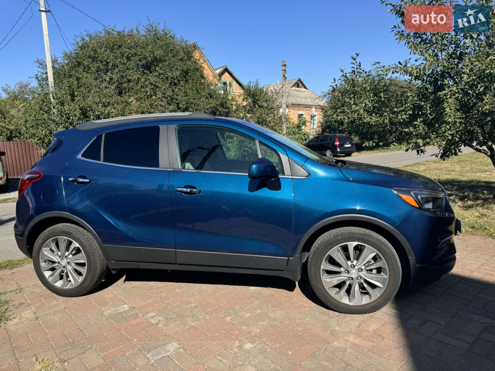 Buick Encore 2019 VIN KL4CJASB1LB010568 фото оголошення 4 з 37