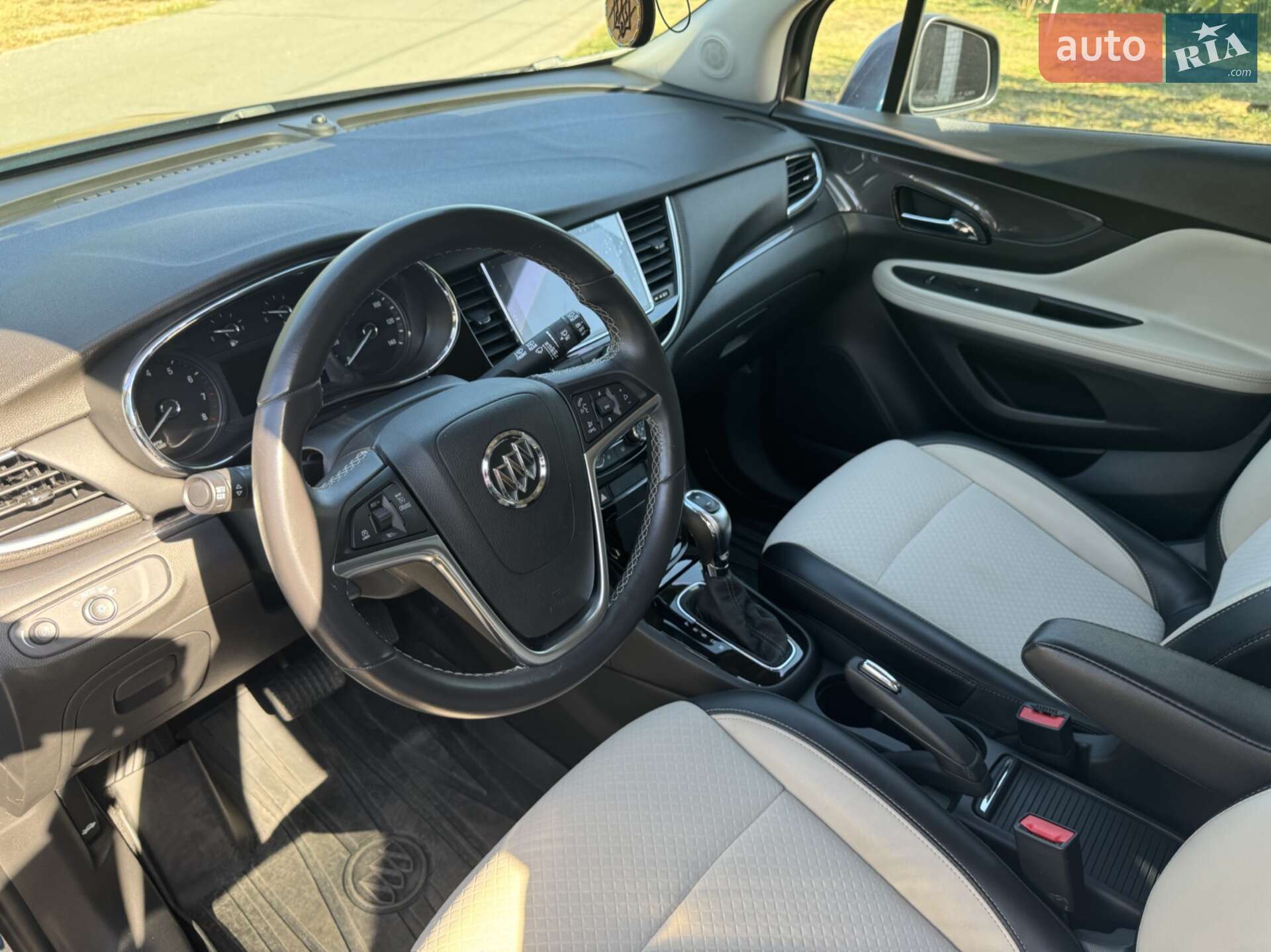 Buick Encore 2019 VIN KL4CJASB1LB010568 фото оголошення 19 з 37