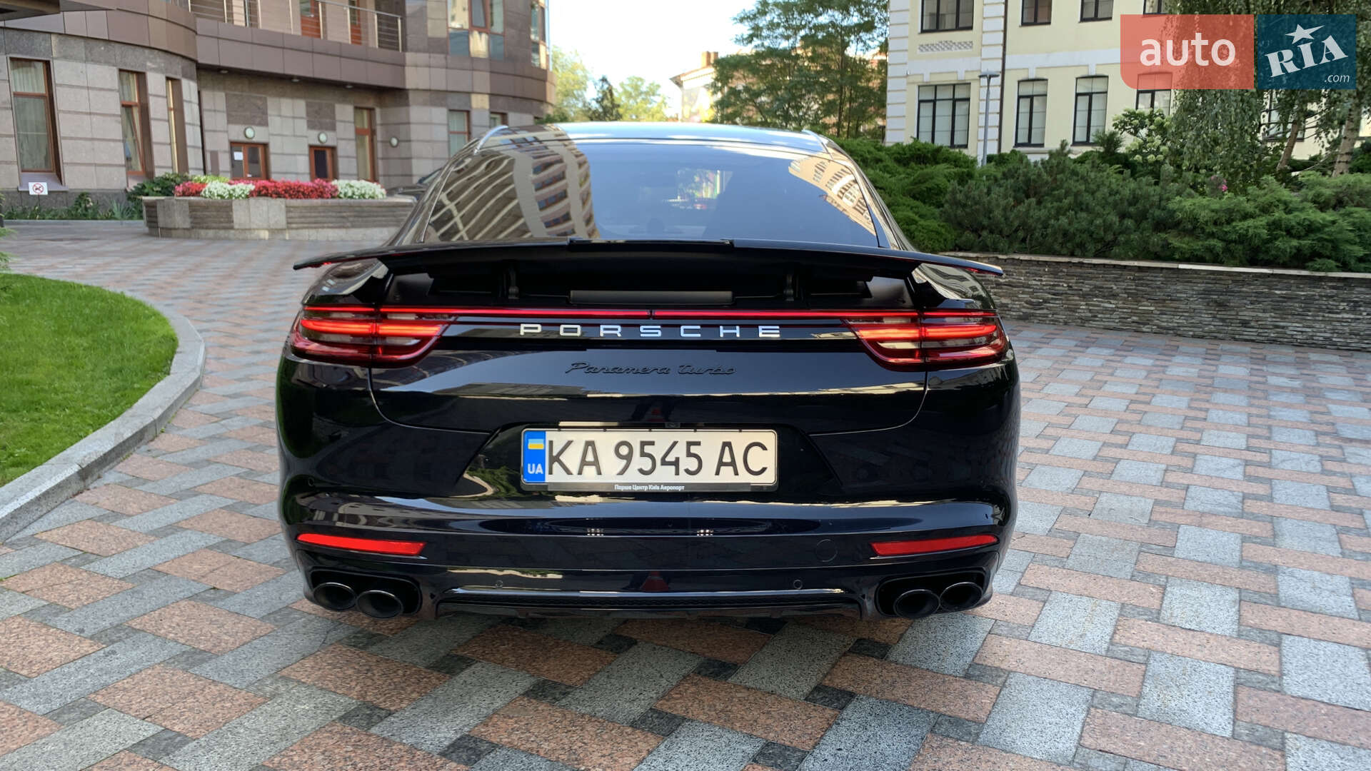 Porsche Panamera 2016 VIN WP0ZZZ97ZHL151366 фото оголошення 18 з 69